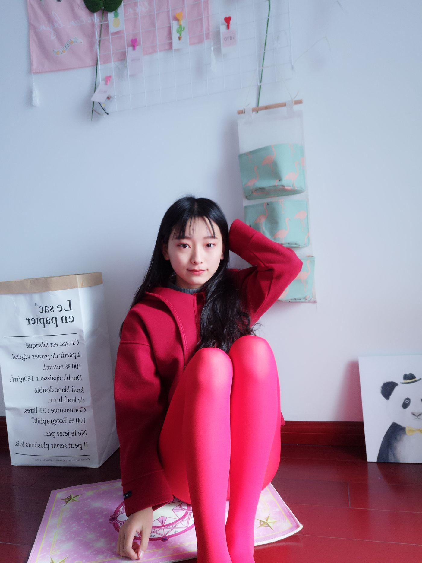No.3-蓓蓓 – 红袜[1][112P]插图1