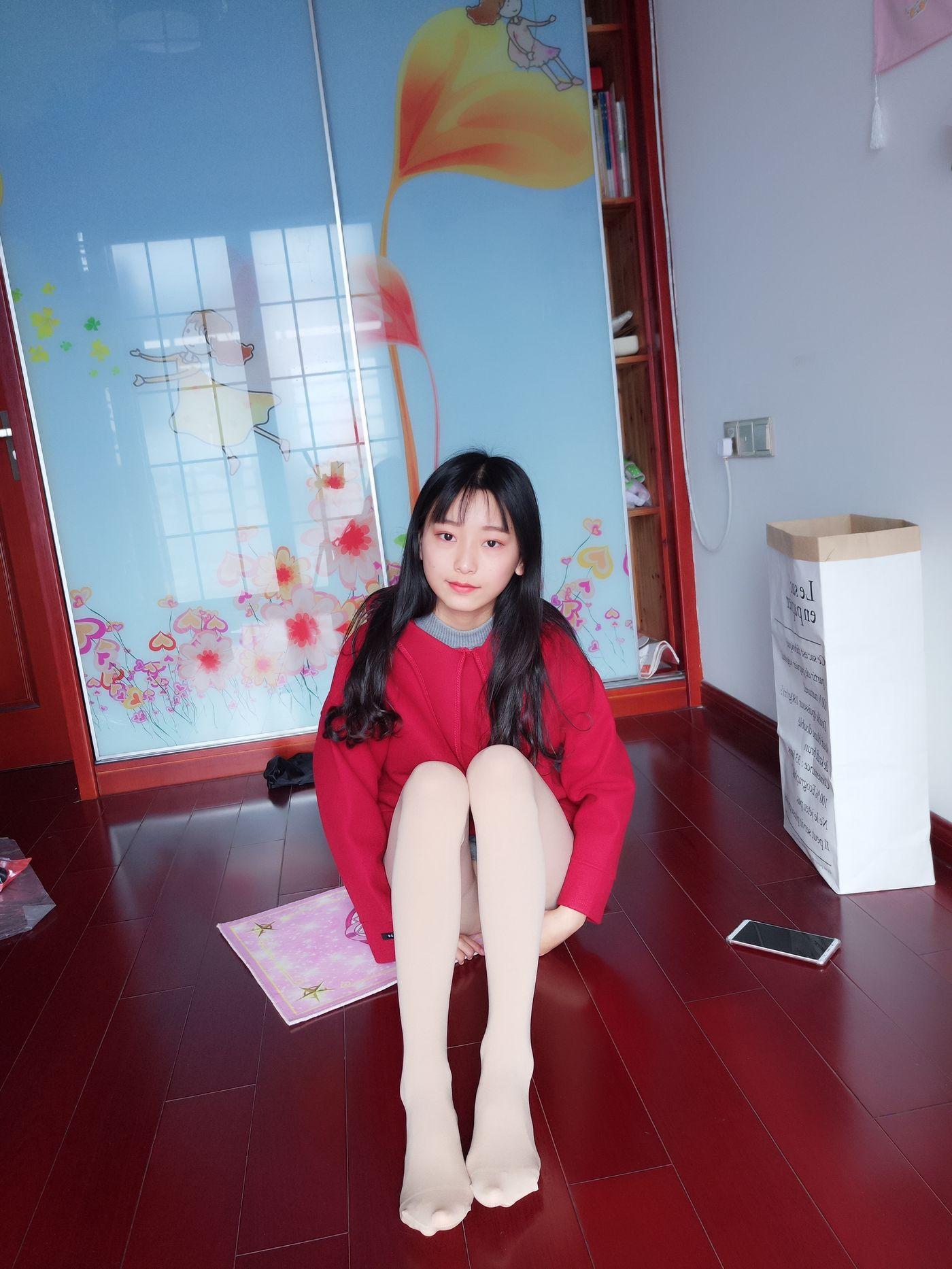 No.3-蓓蓓 – 红袜[1][112P]插图2