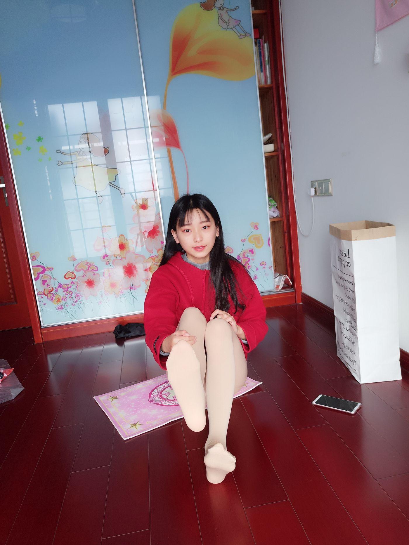 No.3-蓓蓓 – 红袜[2][113P]插图1