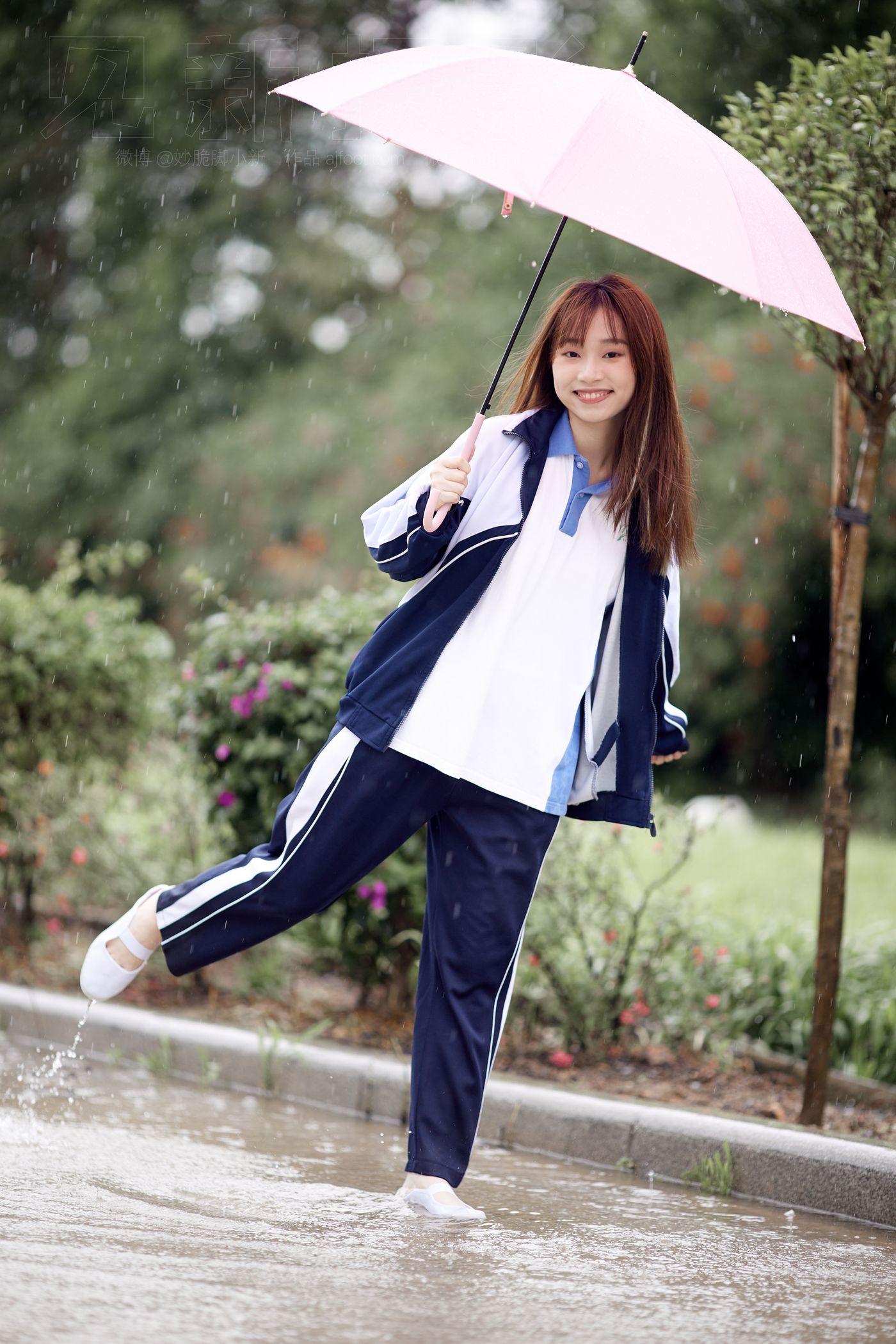 [见新摄影]NO.038 甜美雨天 [161P]插图4