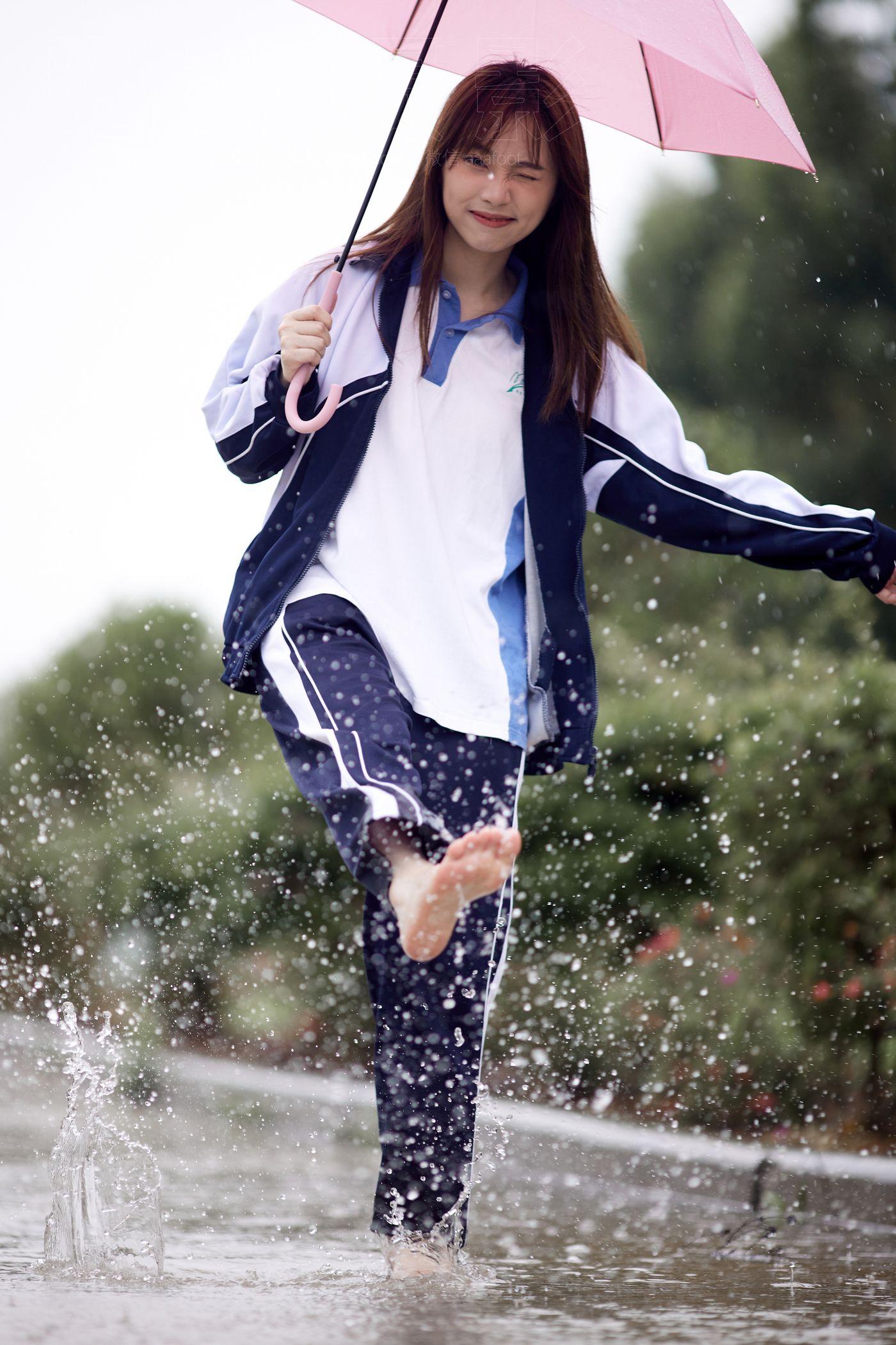 [见新摄影]NO.038 甜美雨天 [161P]插图8