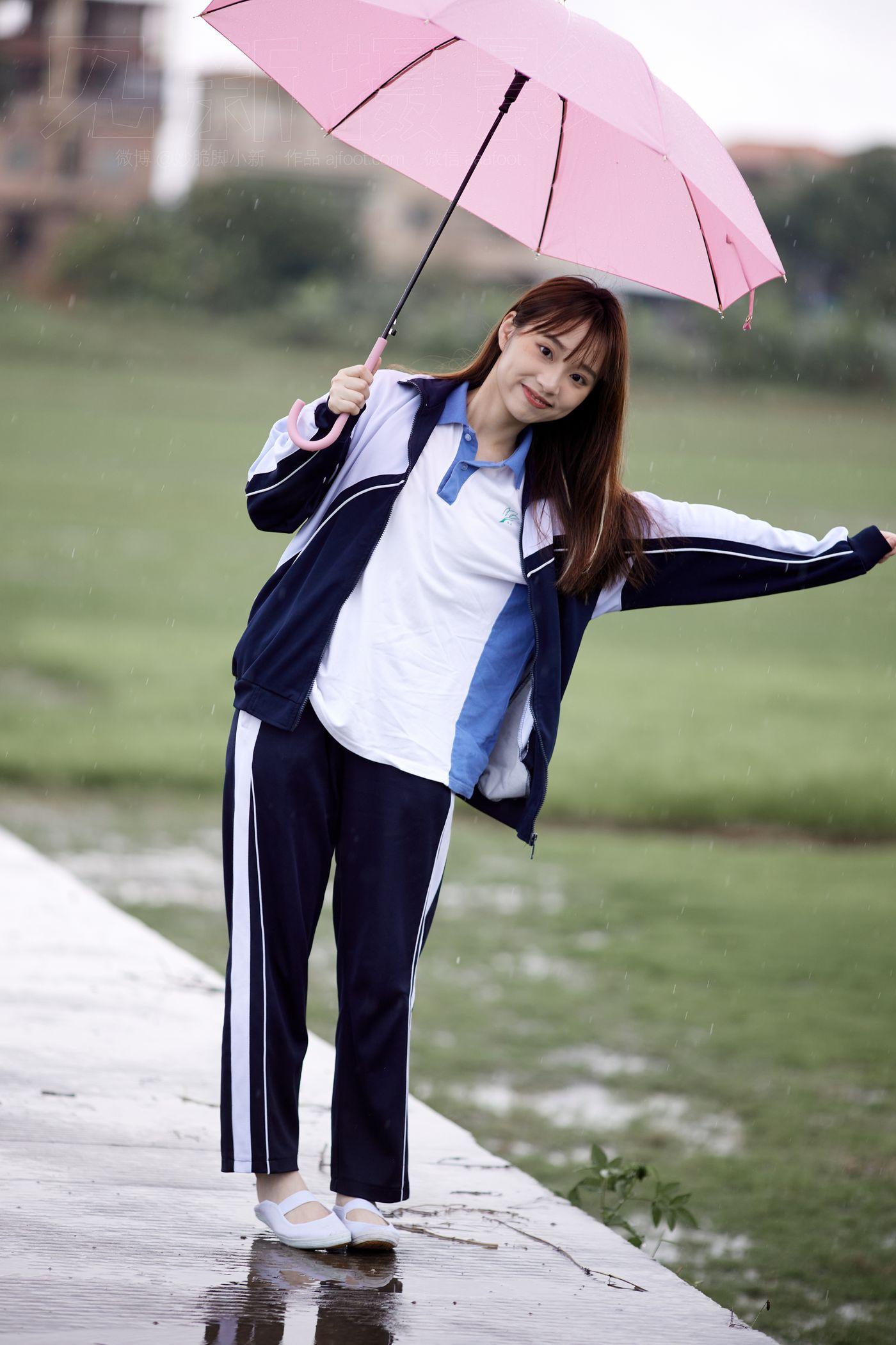 [见新摄影]NO.038 甜美雨天 [161P]插图4