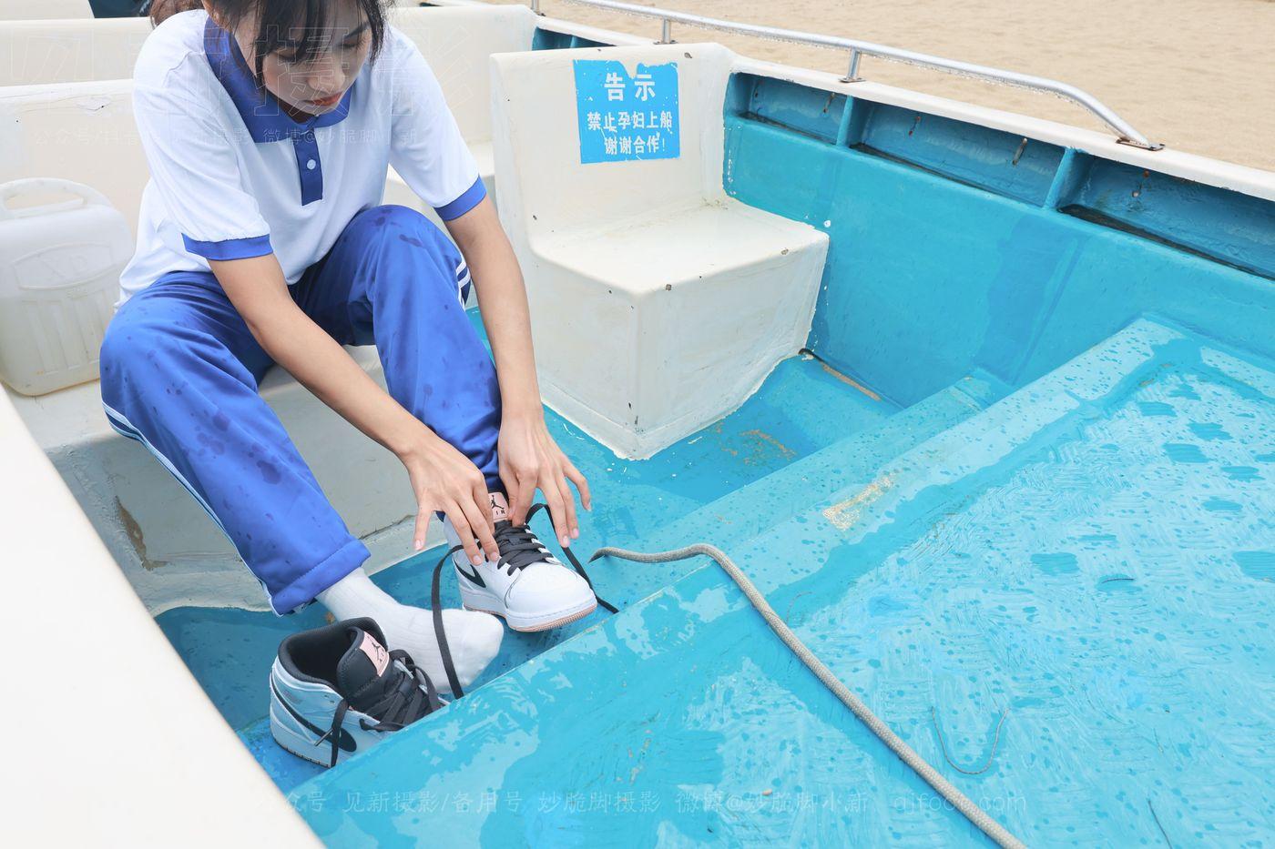 [见新摄影]NO.023 大二网红少女校园风｜深圳 西涌海岸 [1][126P]插图1