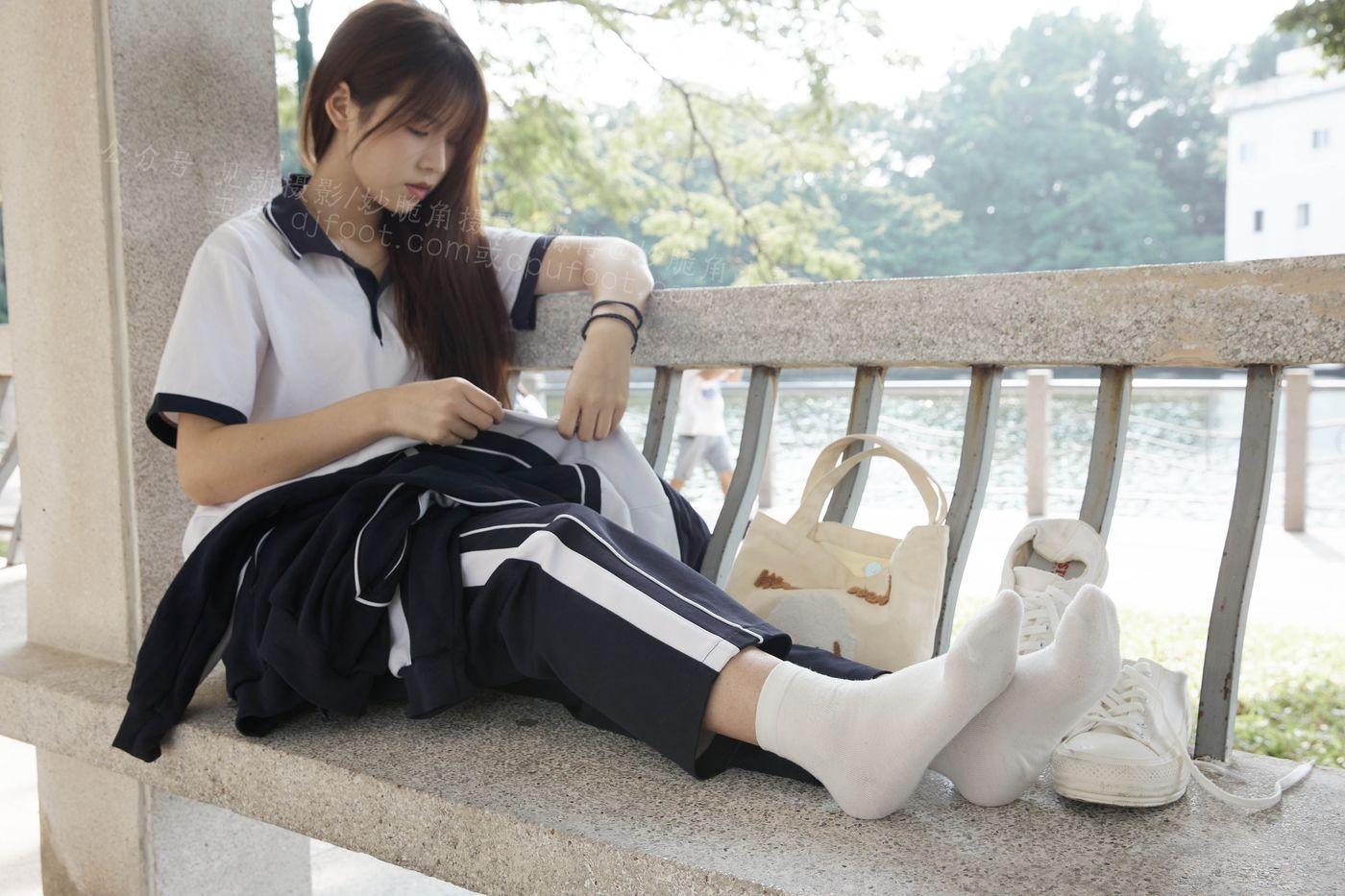 [见新摄影]NO.045 抖音可爱学院风，奶乖少女 [160P]插图9