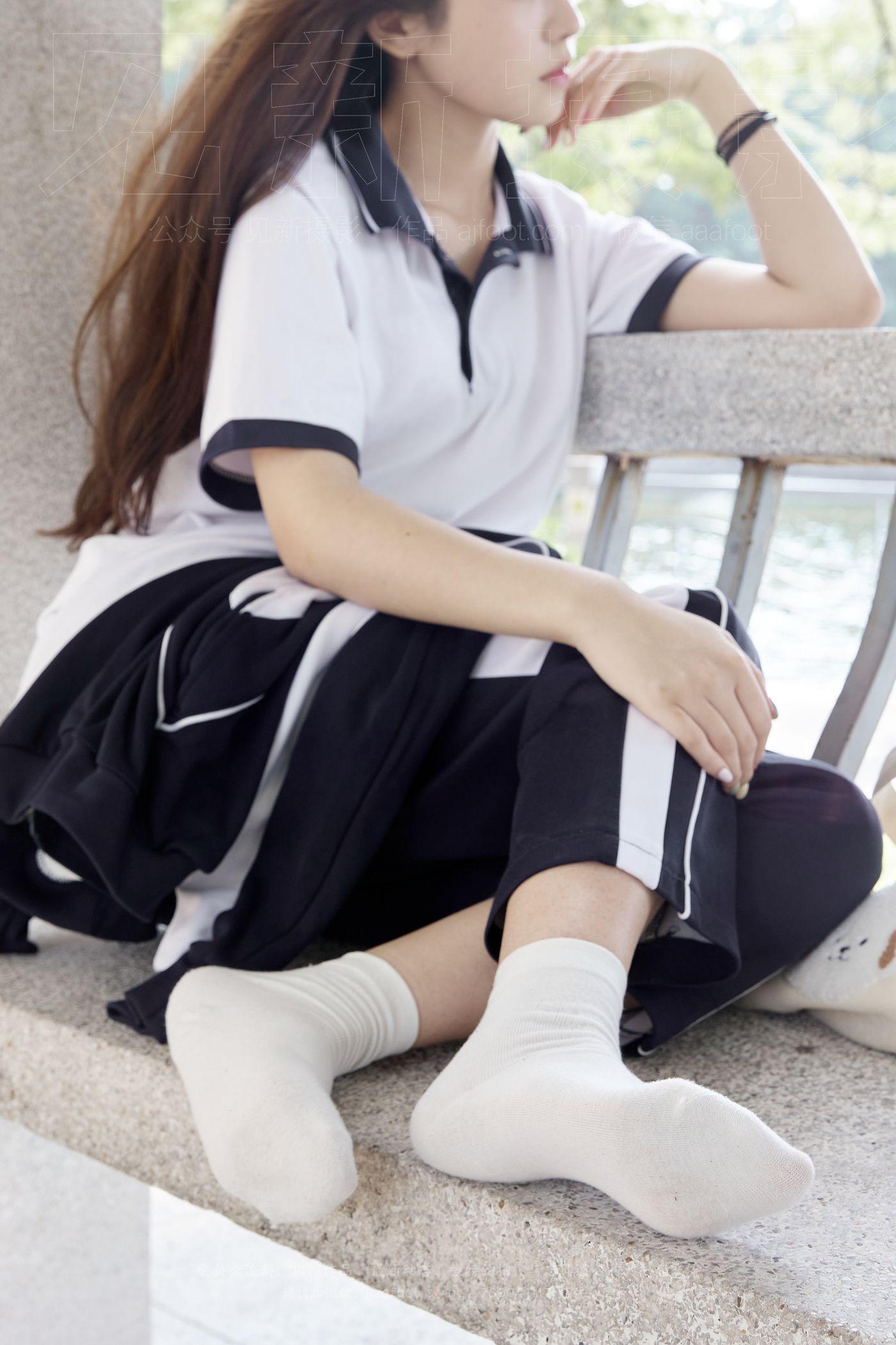 [见新摄影]NO.045 抖音可爱学院风，奶乖少女 [160P]插图4
