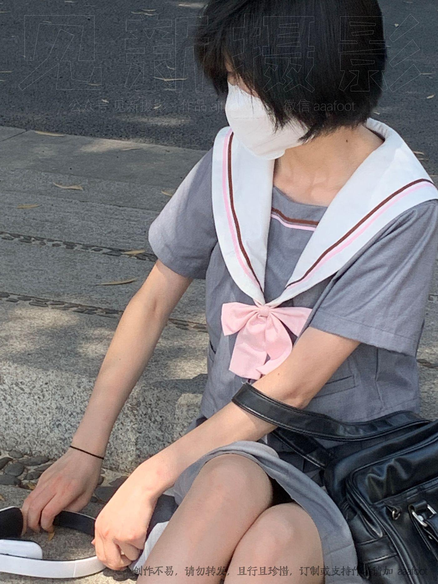 [见新摄影]NO.049 灰色JK 深深进入心中 [165P]插图