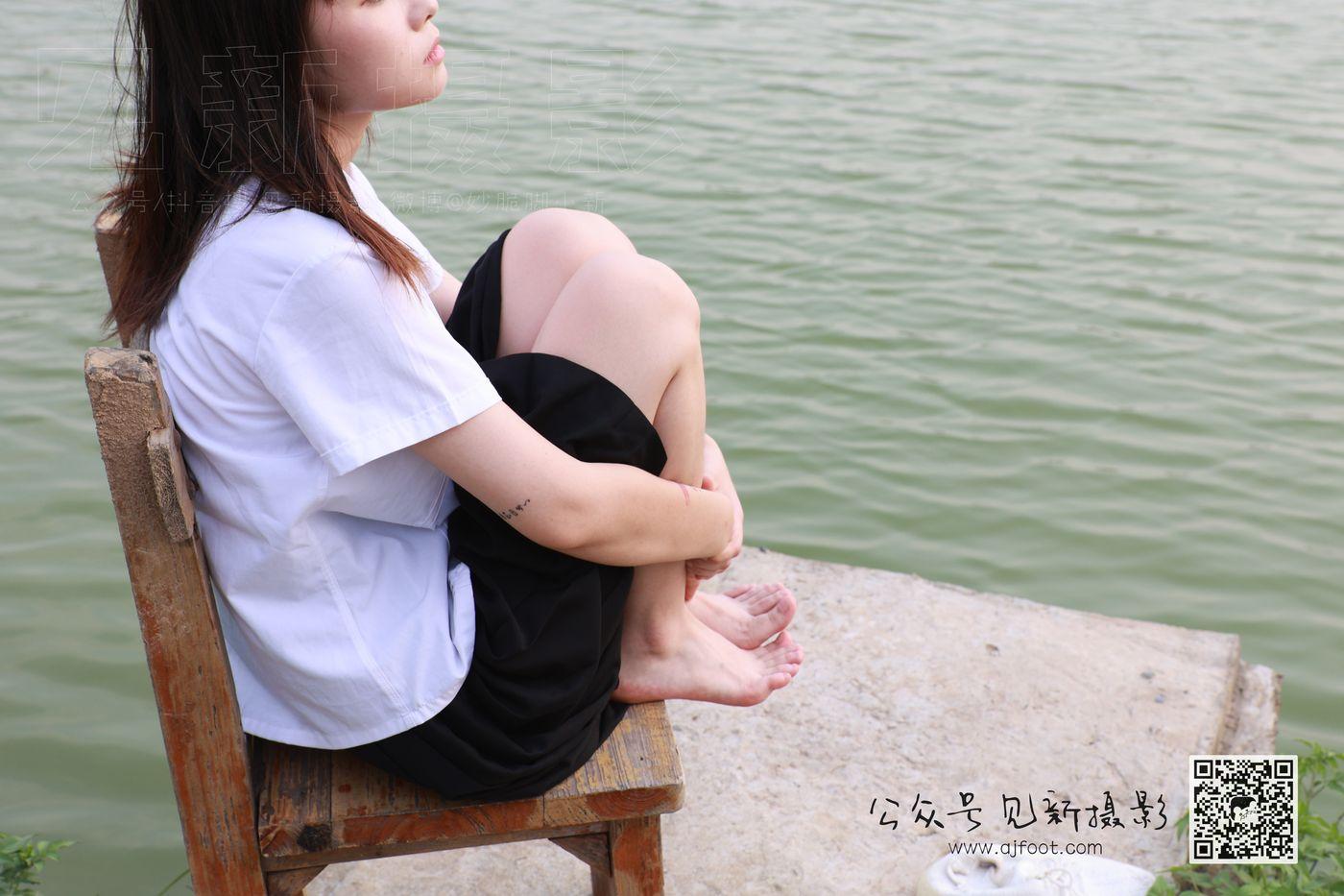 [见新摄影]NO.010-附中 潇潇（20岁 校园少女风 椰子鞋） [112P]插图5