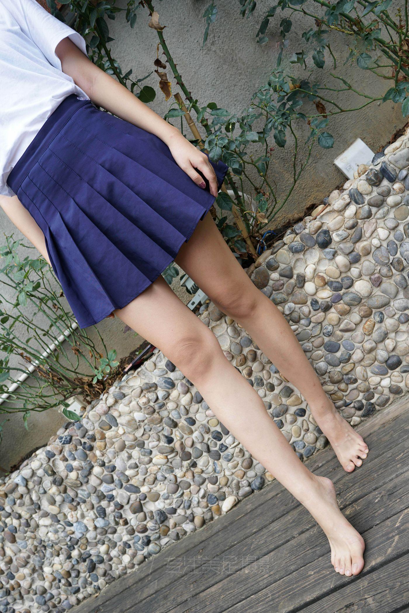 [见新摄影]NO.008-小依 [69P]插图1