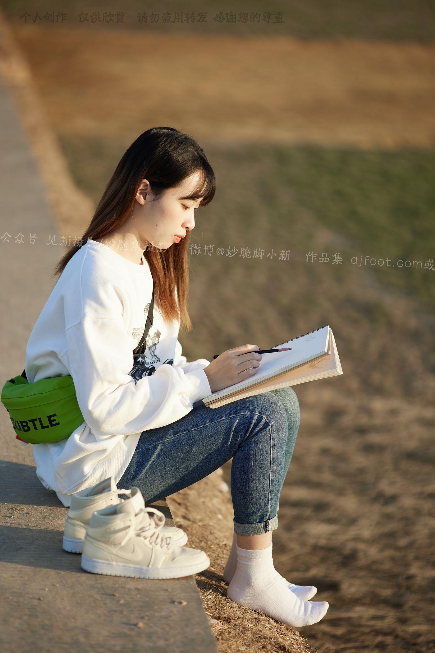 [见新摄影]NO.034 追赶落日余晖的逆光少女 [133P]插图3