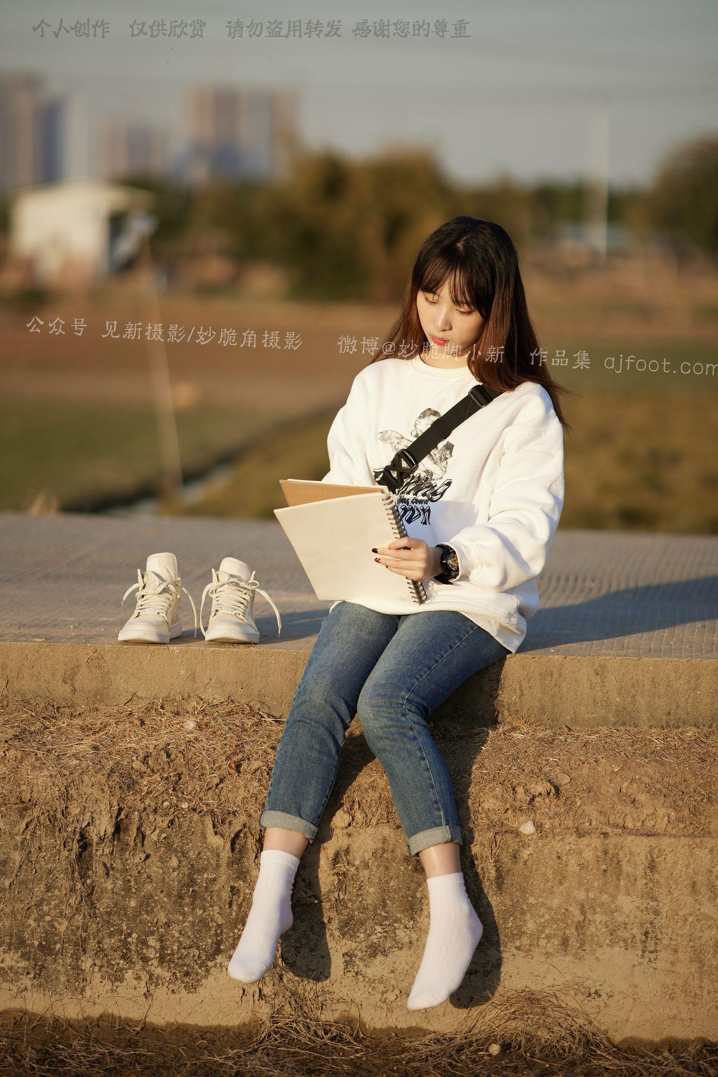 [见新摄影]NO.034 追赶落日余晖的逆光少女 [133P]插图1