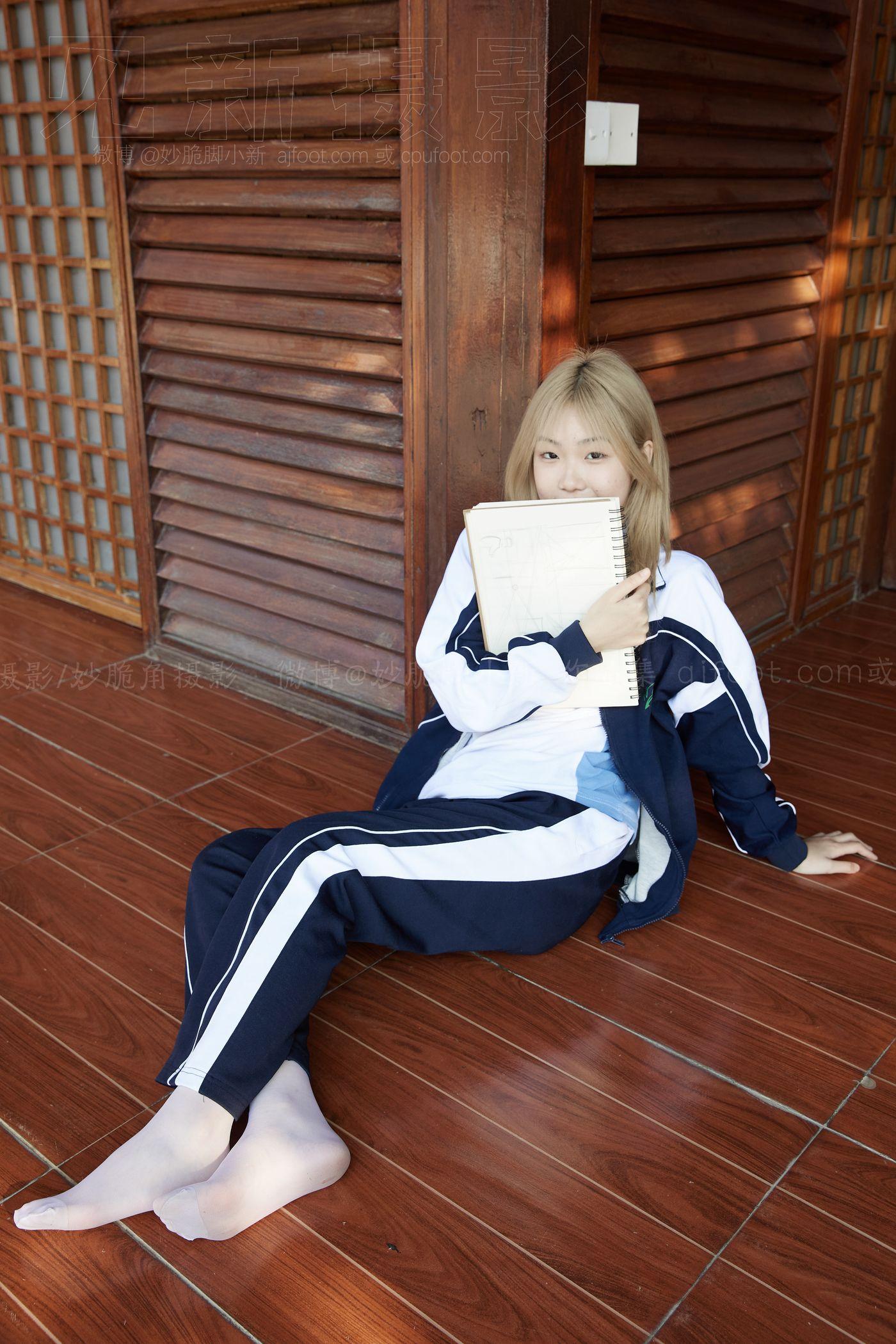 [见新摄影]NO.042 黄头发甜美甜美小姐姐 – 最后合作 [120P]插图3