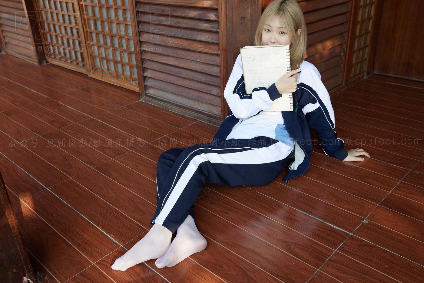 [见新摄影]NO.042 黄头发甜美甜美小姐姐 – 最后合作 [120P]插图4