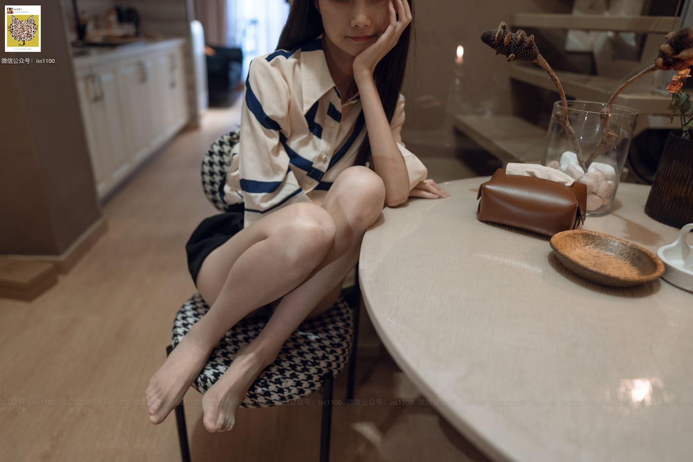 ISS系列 043 酸酸 职业装 [97P]插图2