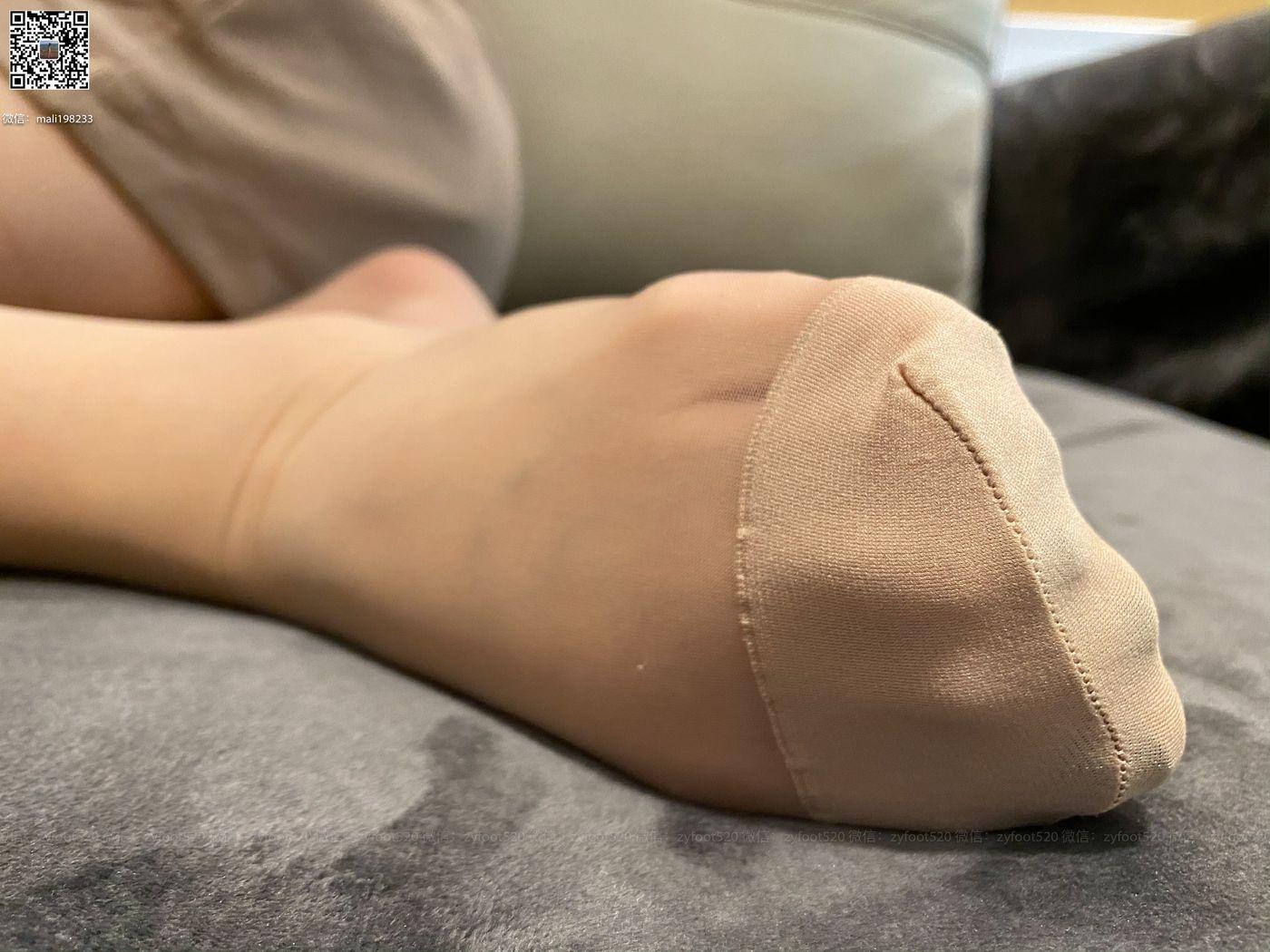 ISS系列 004 佳铭 短裤肉丝 [81P]插图1