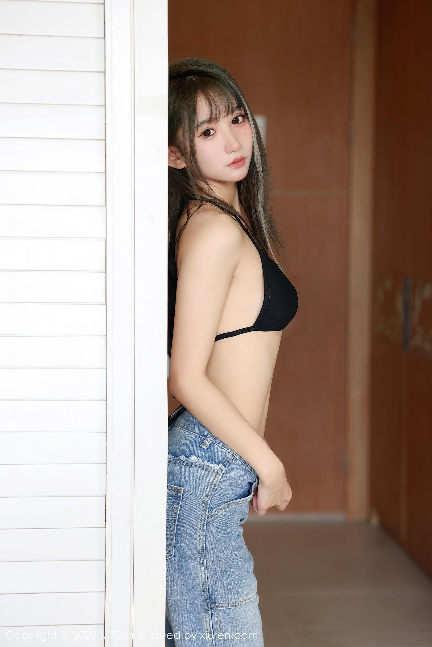 [MFStar模范学院]2022.02.28 VOL.553 小果冻儿[48P]插图3