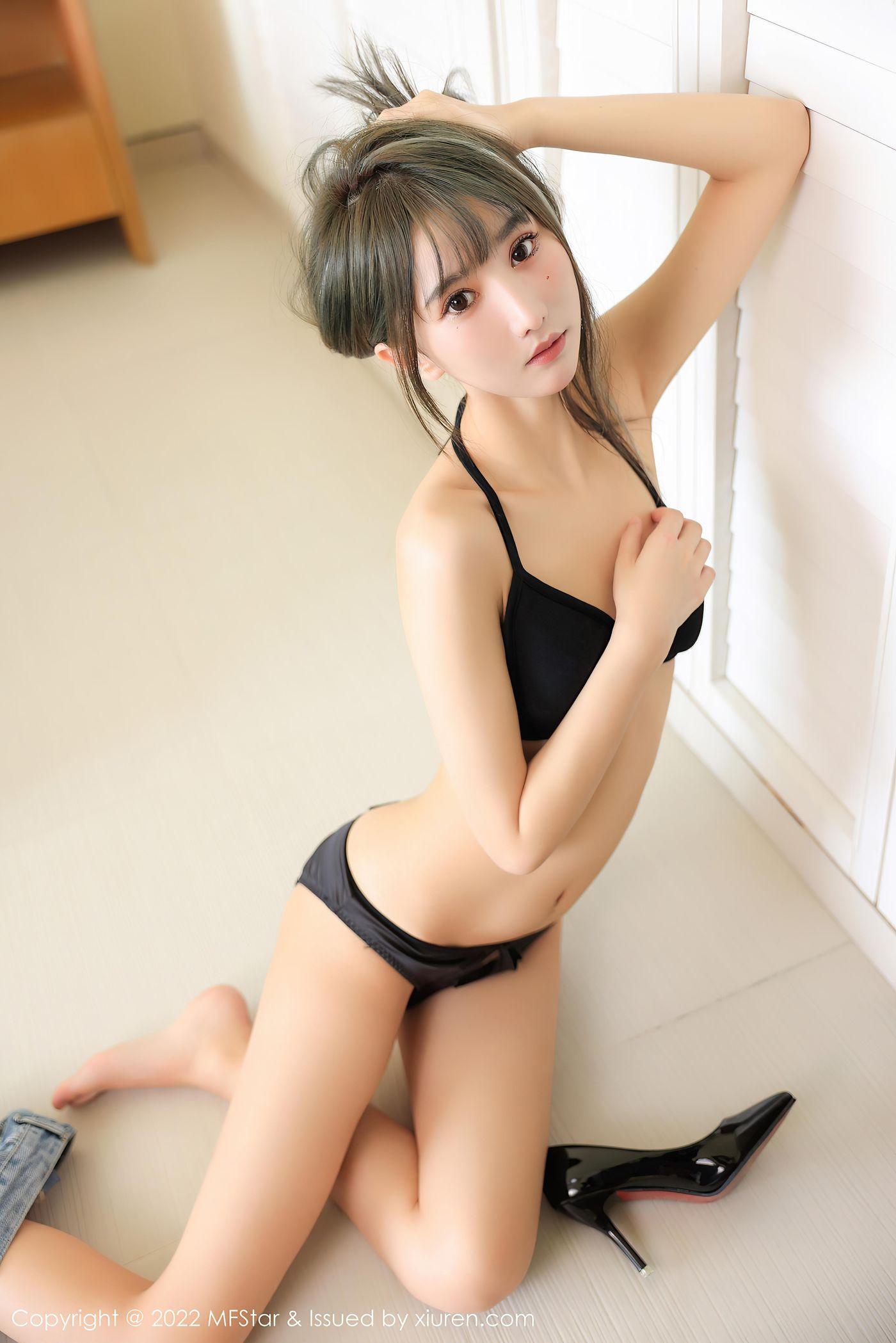 [MFStar模范学院]2022.02.28 VOL.553 小果冻儿[48P]插图3