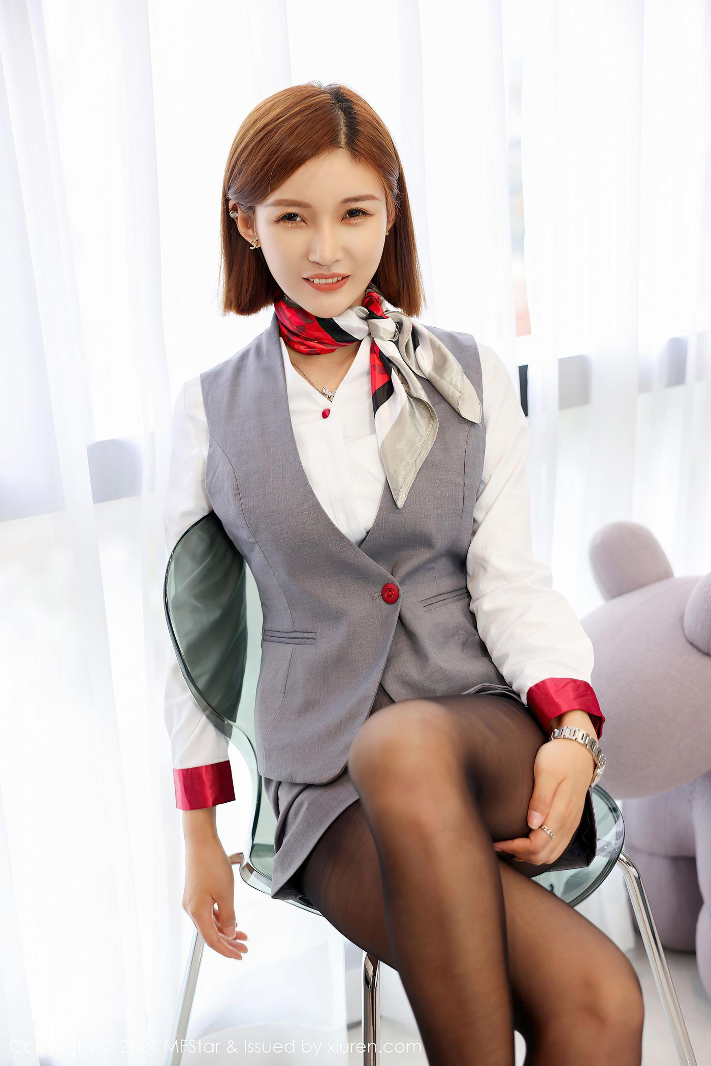 [MFStar模范学院]2021.11.16 VOL.539 王蜜[52P]插图2