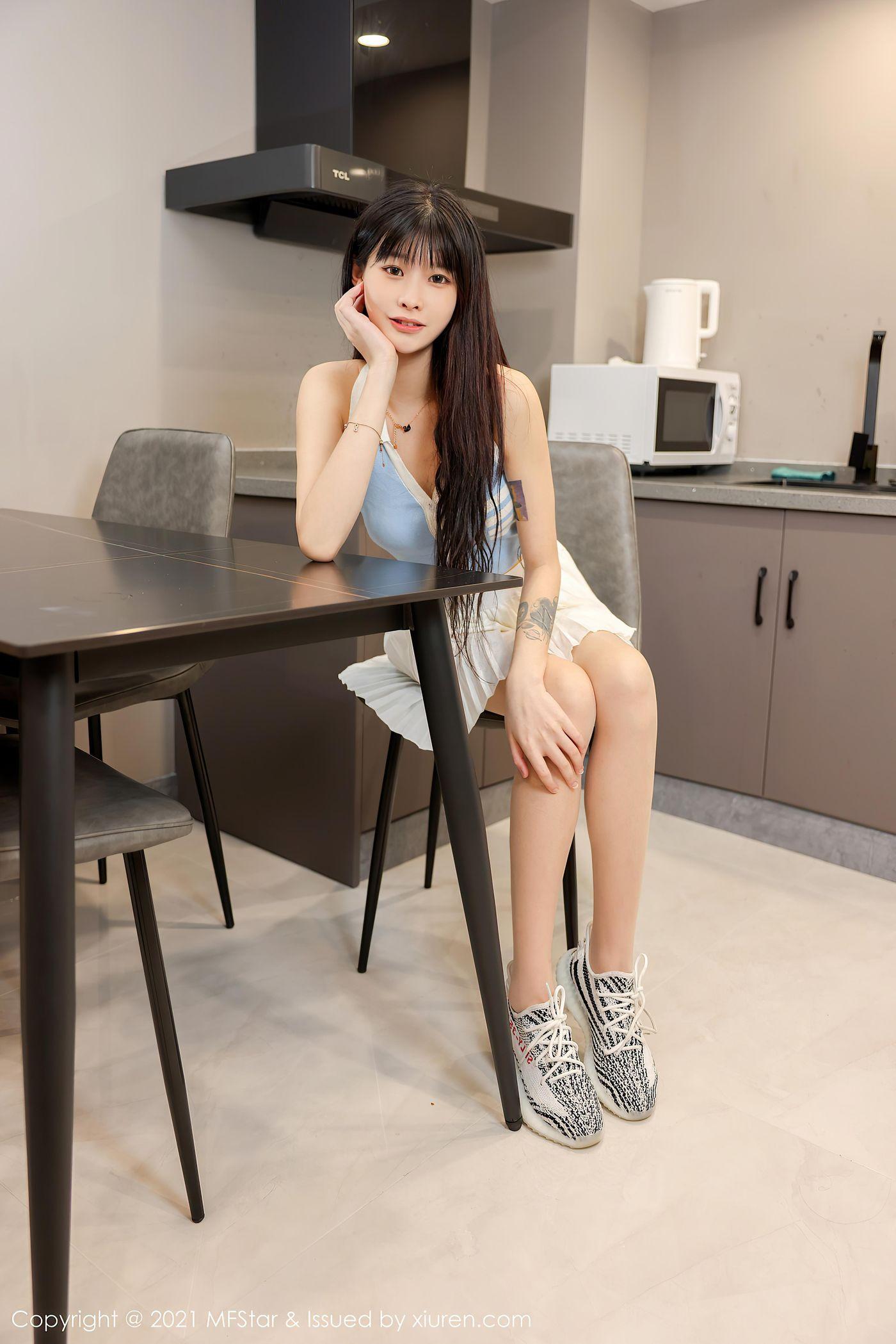 [MFStar模范学院]2021.09.13 VOL.533 77qiqi[51P]插图