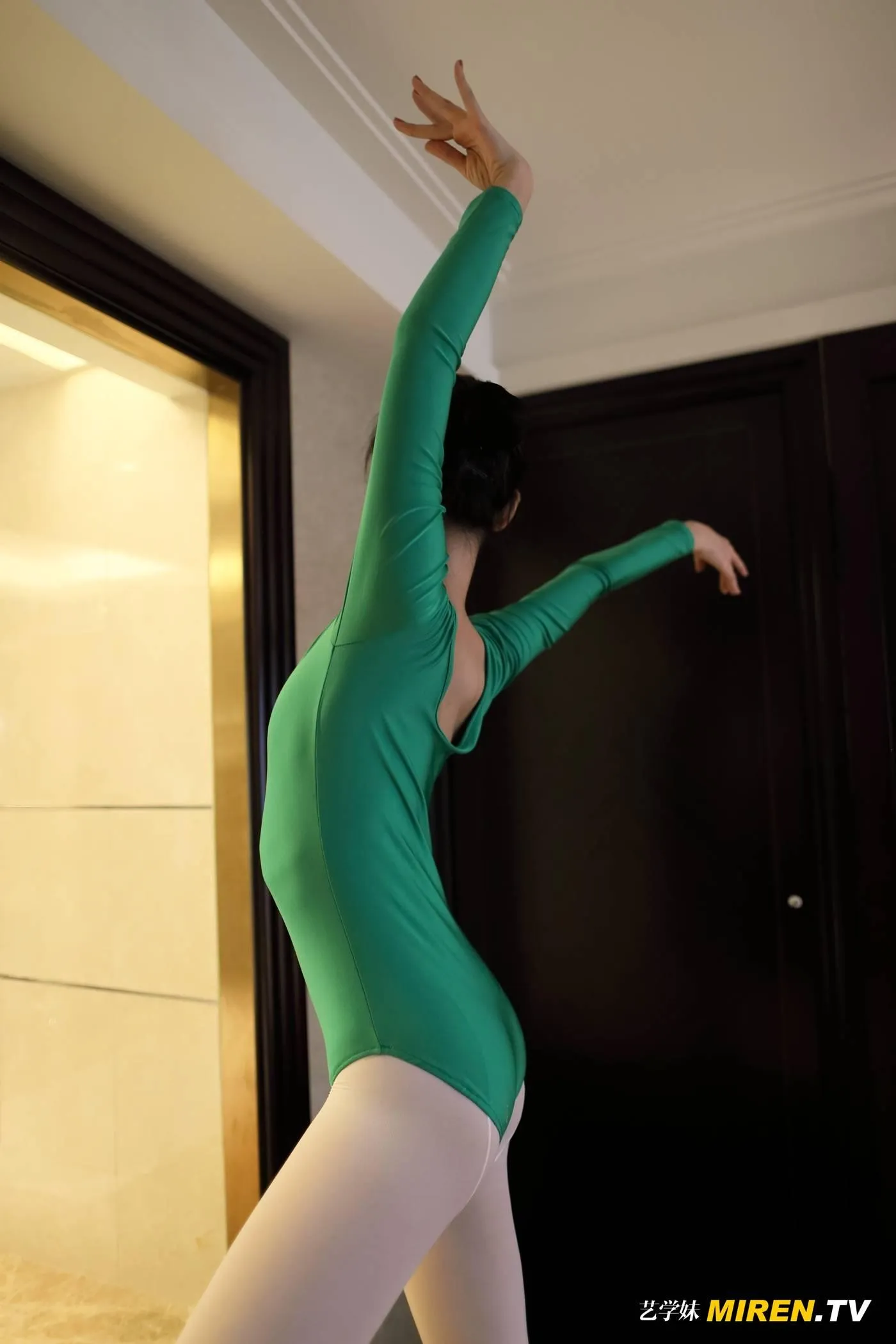 [ROSI写真]艺学妹 2020.01.19 No.051[47P]插图2
