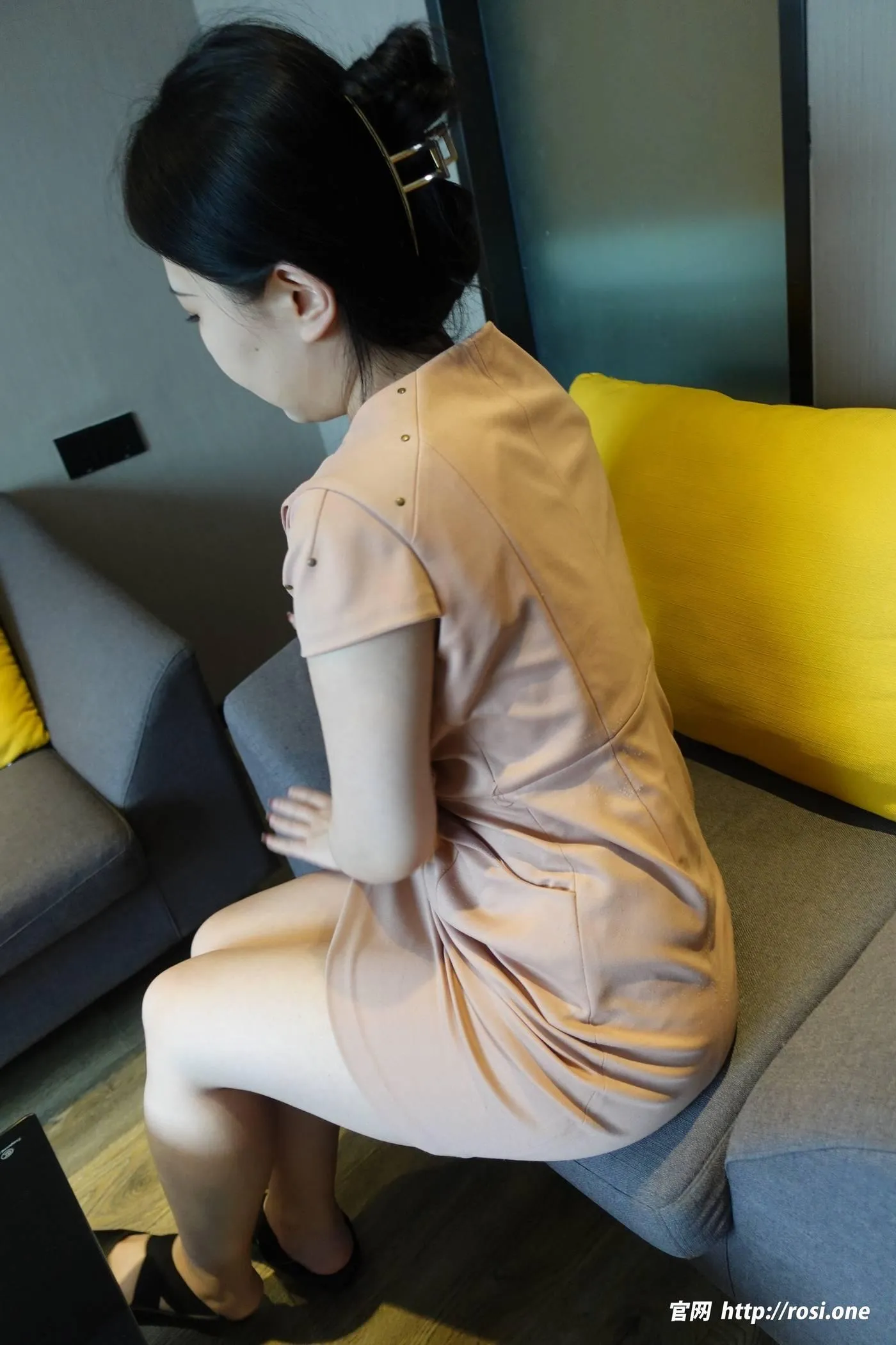 [ROSI写真]2022.09.13 NO.3935[143P]插图1