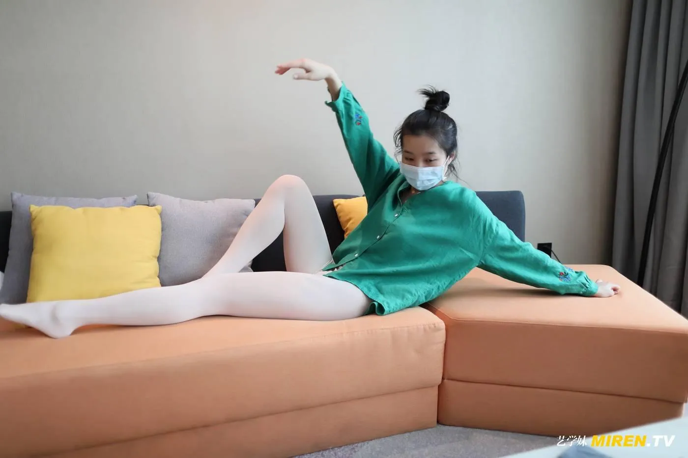 [ROSI艺学妹]2020.05.19 NO.130[95P]插图1