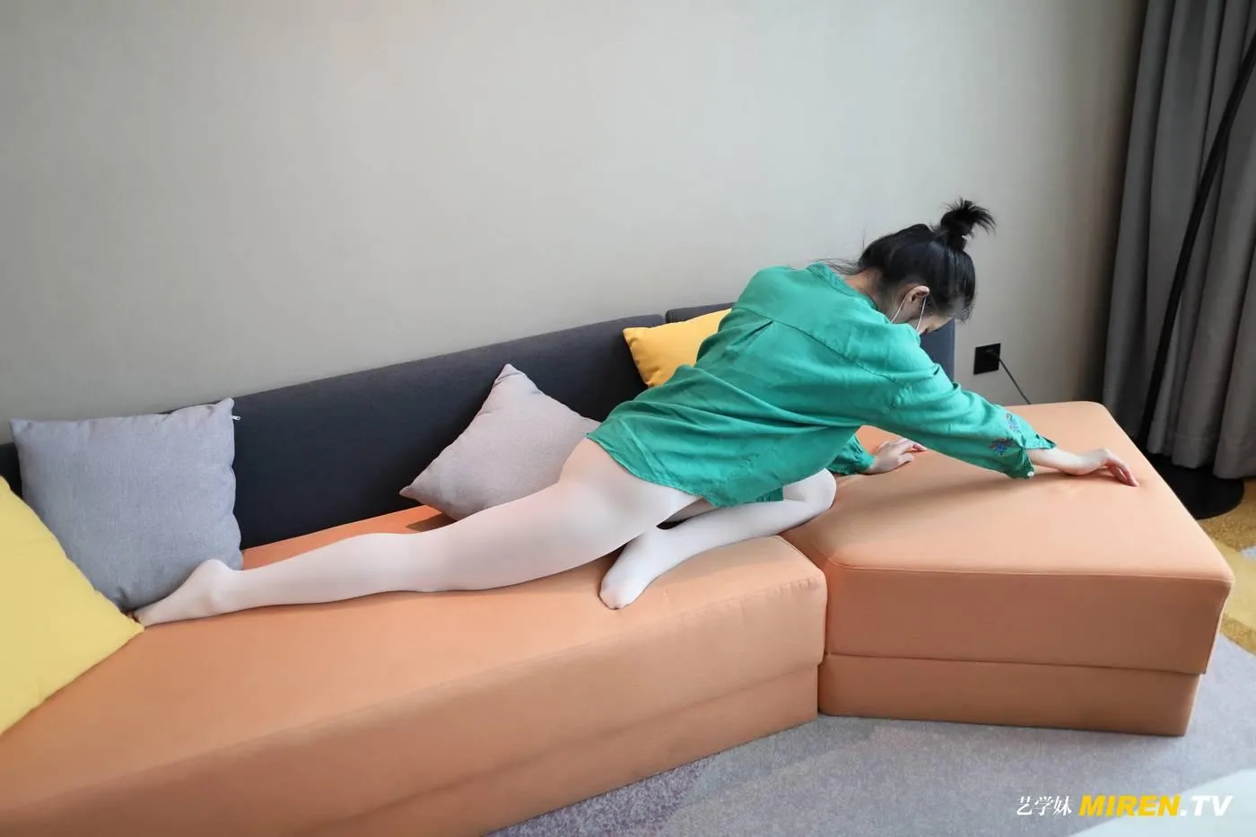 [ROSI艺学妹]2020.05.19 NO.130[95P]插图4