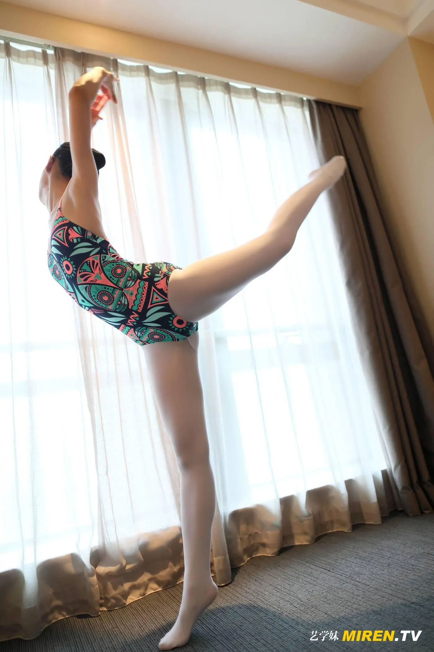 [ROSI艺学妹]2020.01.04 NO.038[61P]插图1