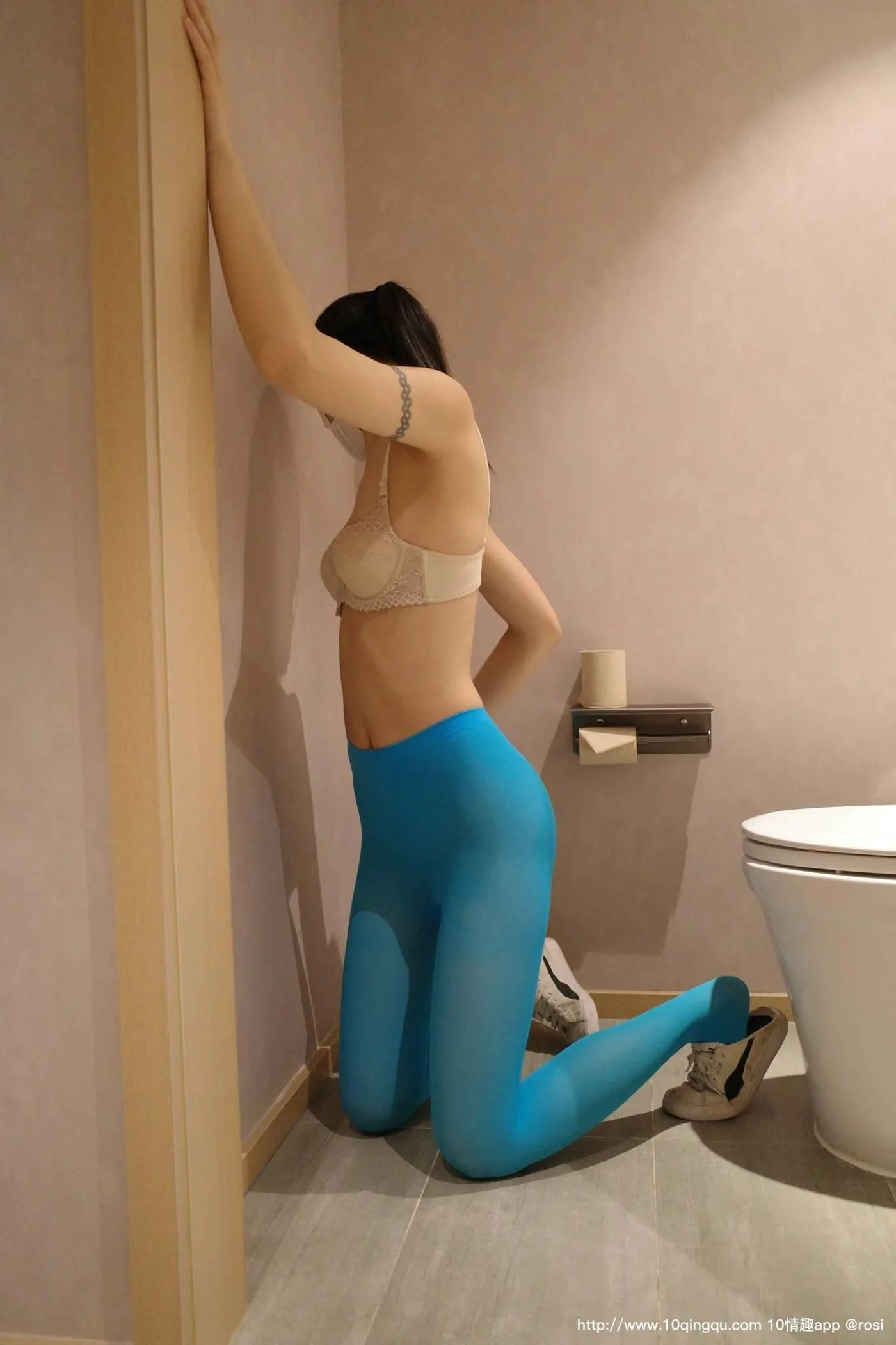 [ROSI写真] 口罩系列 2020.05.27 NO.1445[42P]插图1