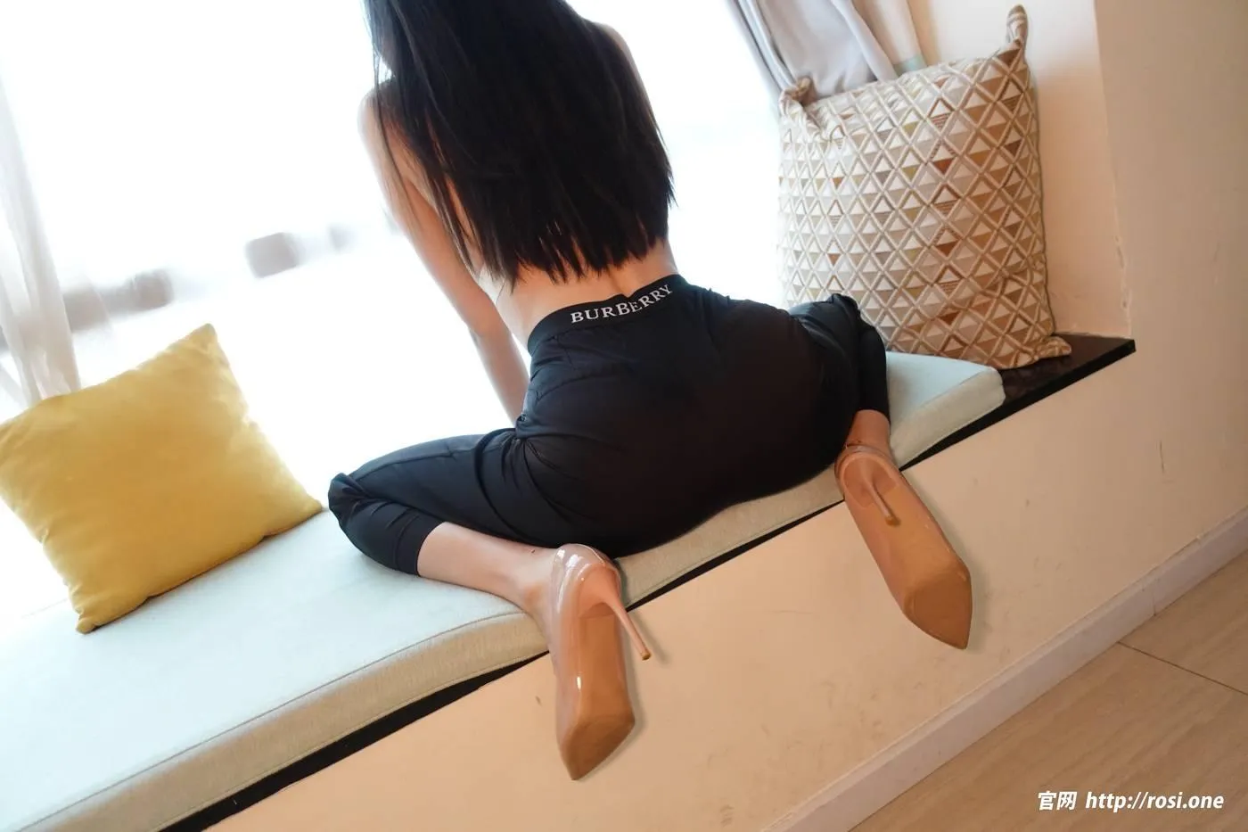 [ROSI写真]2022.11.04 NO.3987[133P]插图