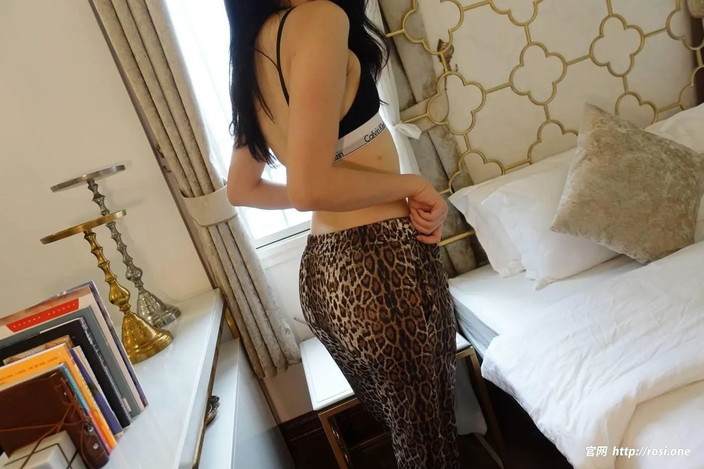 [ROSI写真]2022.09.25 NO.3947[153P]插图1