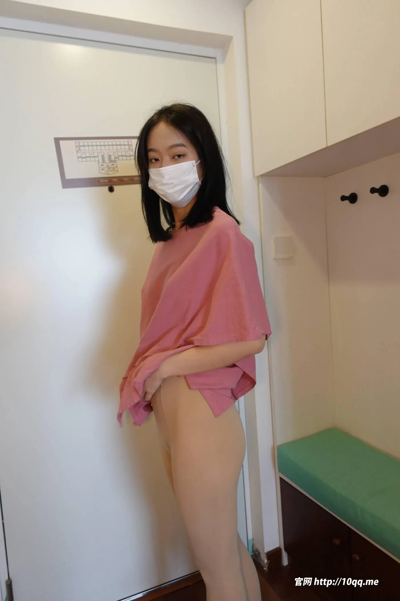 [ROSI口罩系列]2022.10.04 NO.2305[51P]插图1