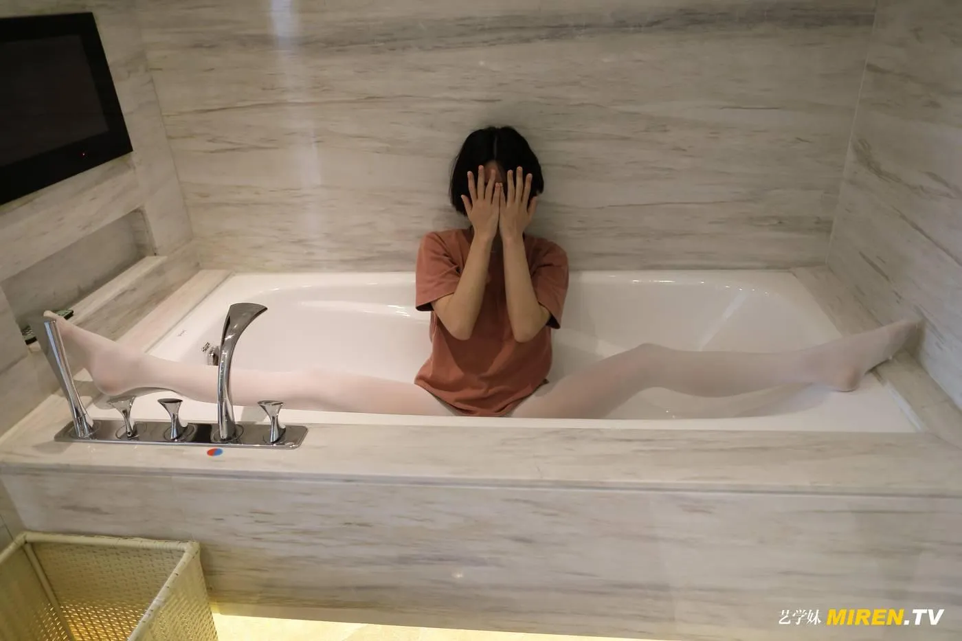 [ROSI艺学妹]2020.02.06 NO.069[63P]插图8
