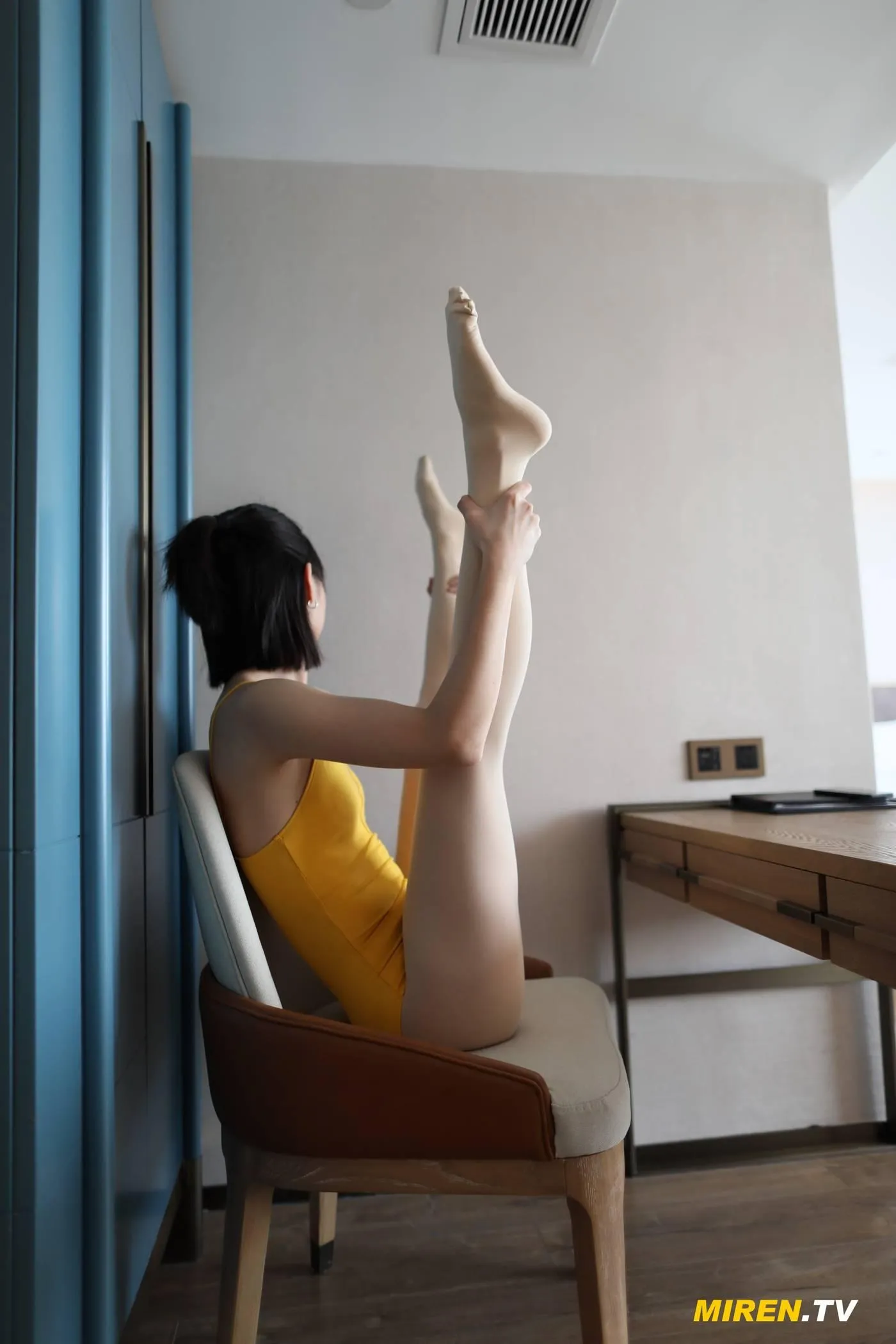 [ROSI艺学妹]2020.02.14 NO.077[43P]插图2