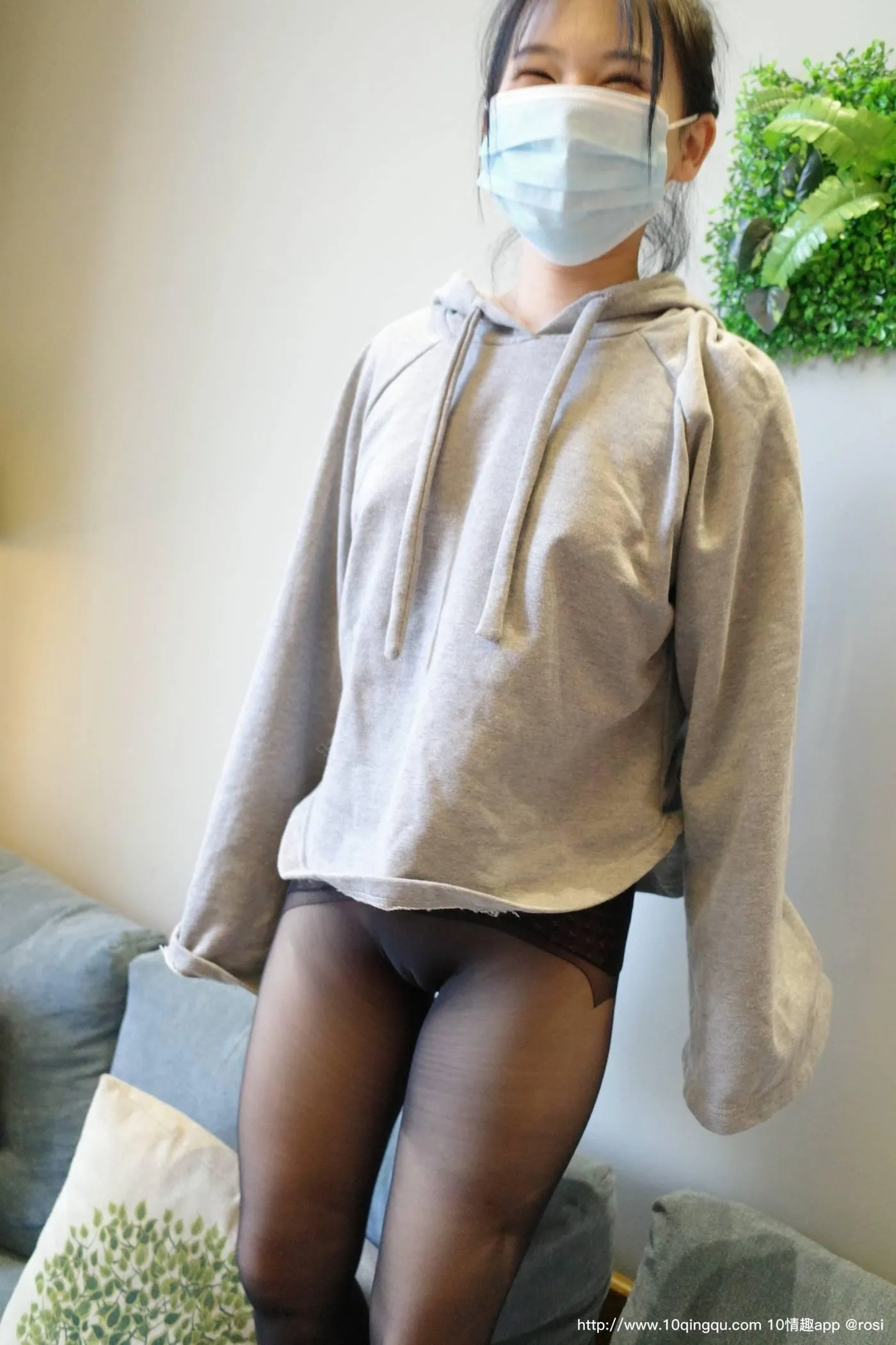 [ROSI写真] 口罩系列 2020.03.19 NO.1376[79P]插图1