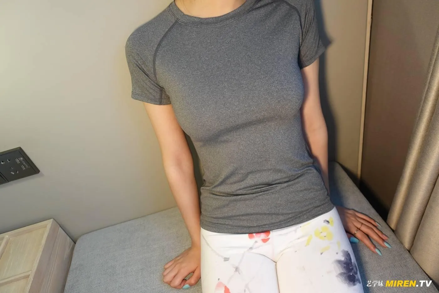 [ROSI艺学妹]2020.08.01 NO.162[85P]插图4