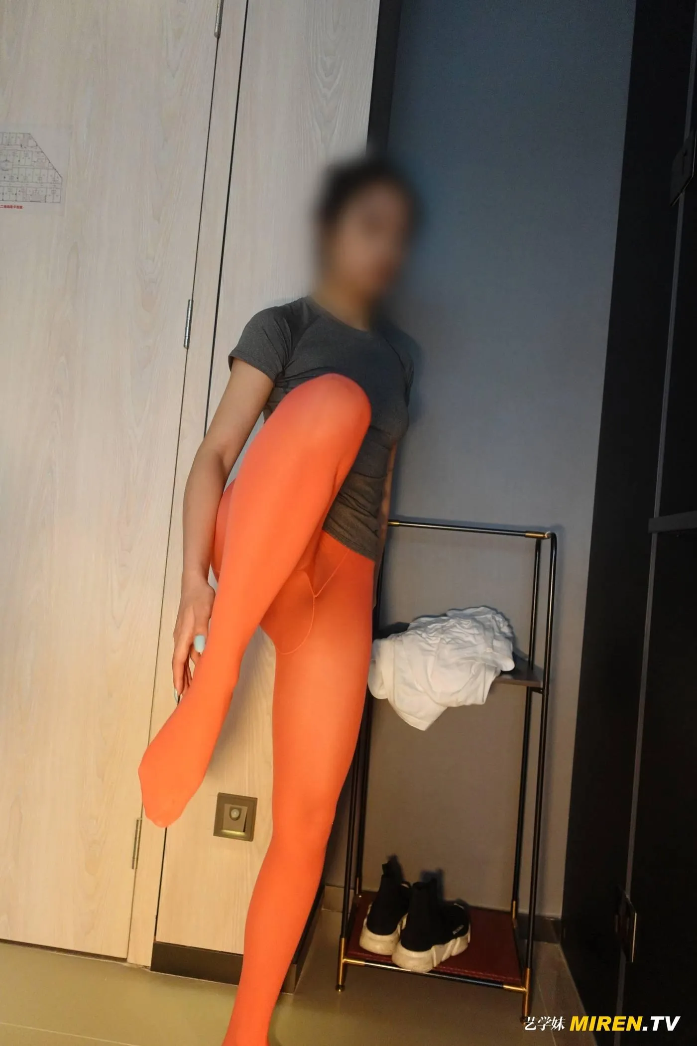 [ROSI艺学妹]2020.07.20 NO.155[79P]插图5