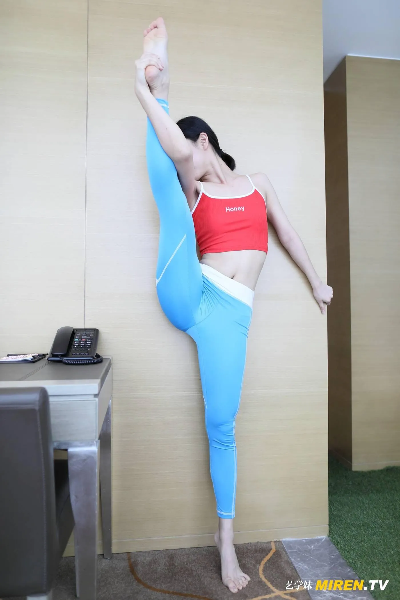 [ROSI艺学妹]2020.02.05 NO.068[49P]插图3