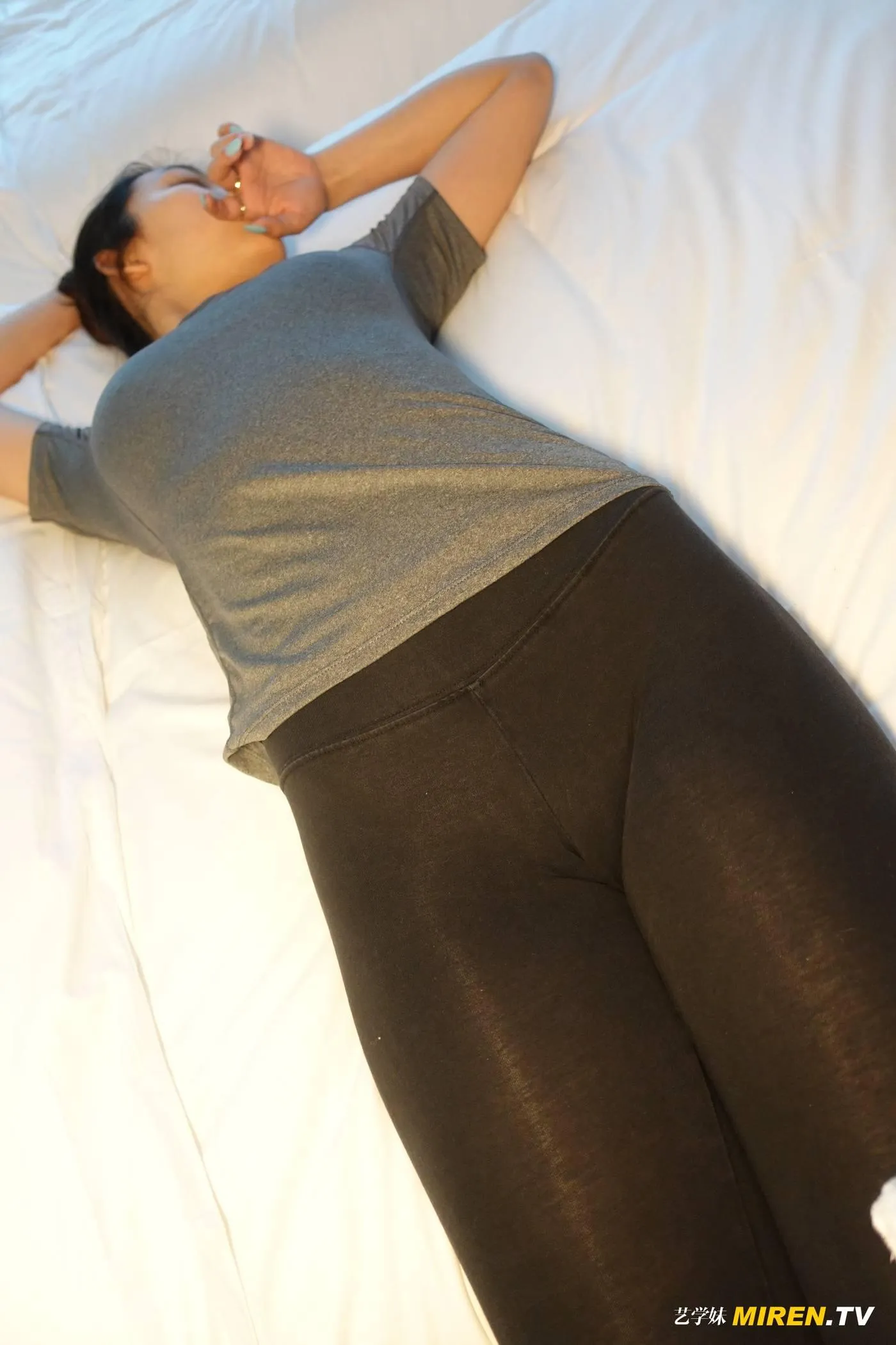 [ROSI艺学妹]2020.09.10 NO.187[64P]插图3