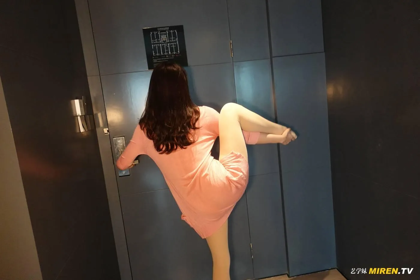 [ROSI艺学妹]2020.08.19 NO.176[47P]插图4