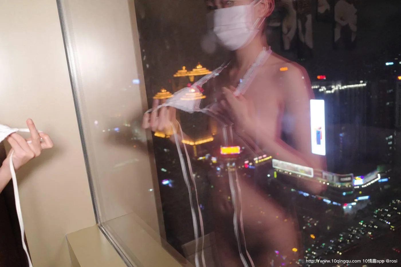 [ROSI写真] 口罩系列 2020.01.20 NO.1317[37P]插图1
