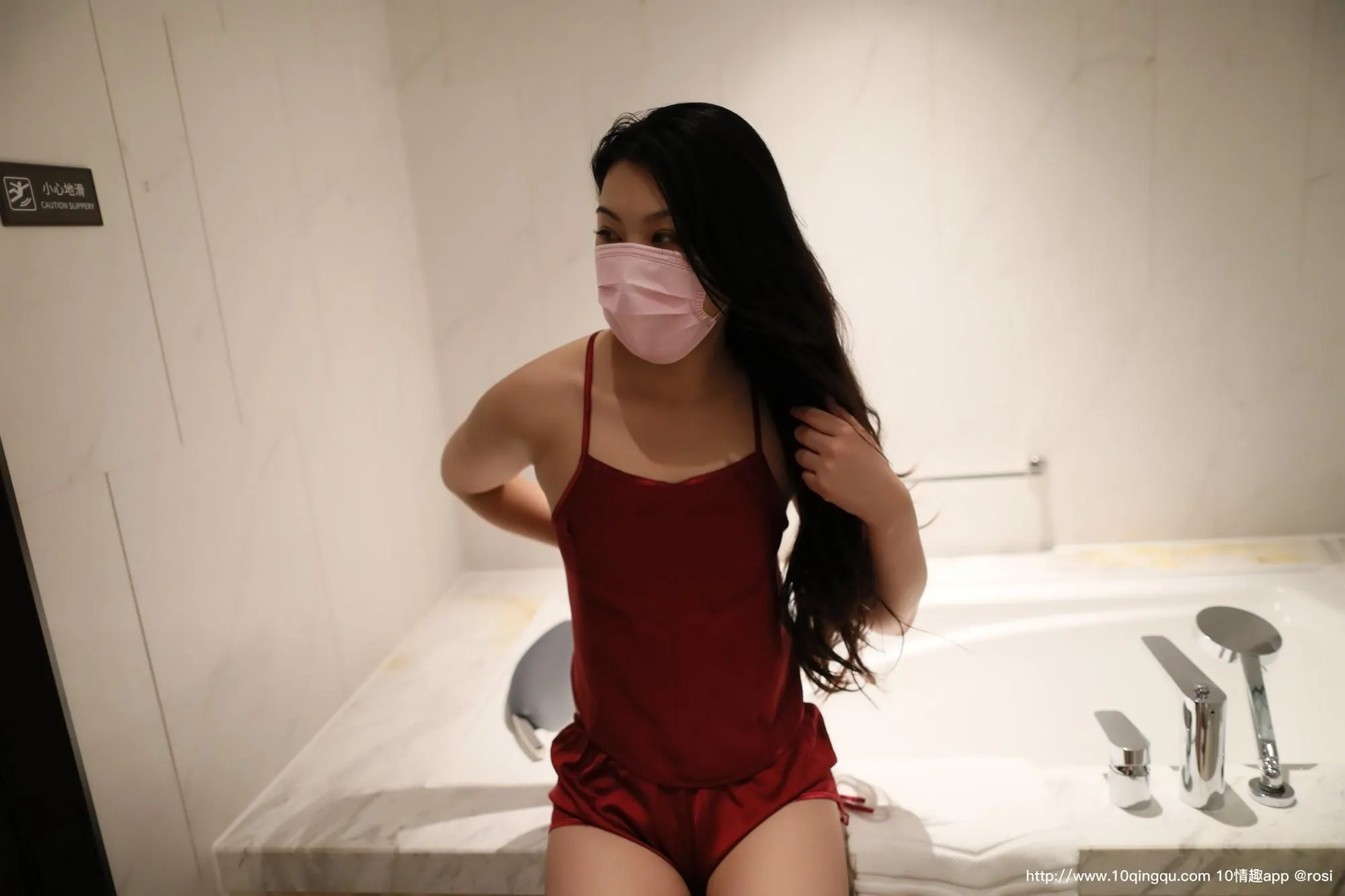 [ROSI写真] 口罩系列 2020.05.20 NO.1438[30P]插图1