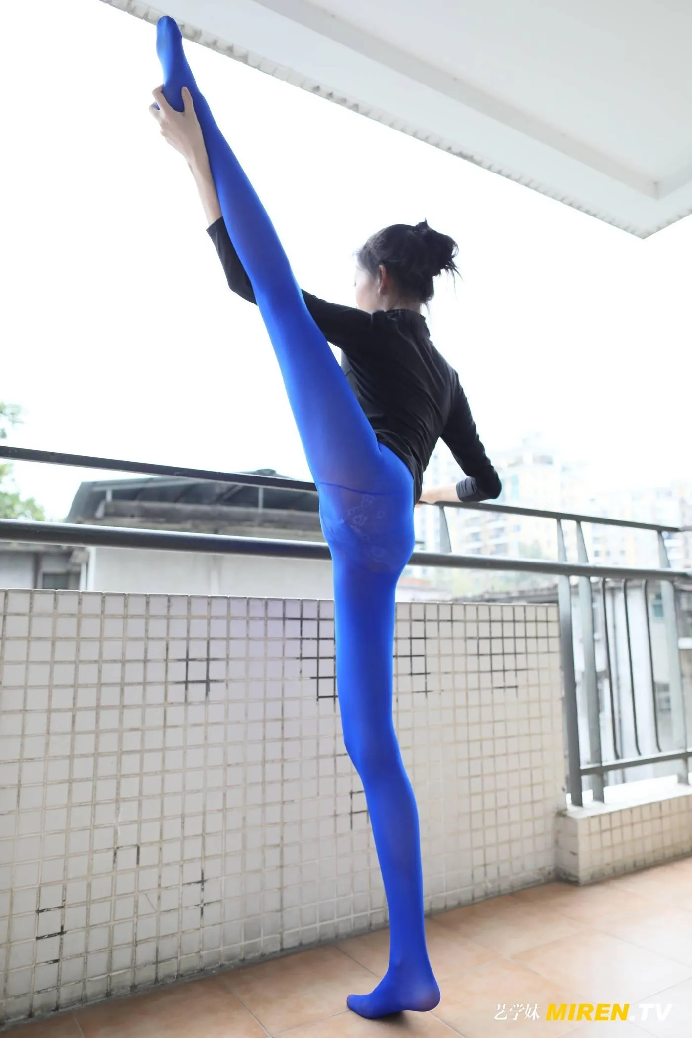 [ROSI艺学妹]2020.04.29 NO.122[39P]插图6