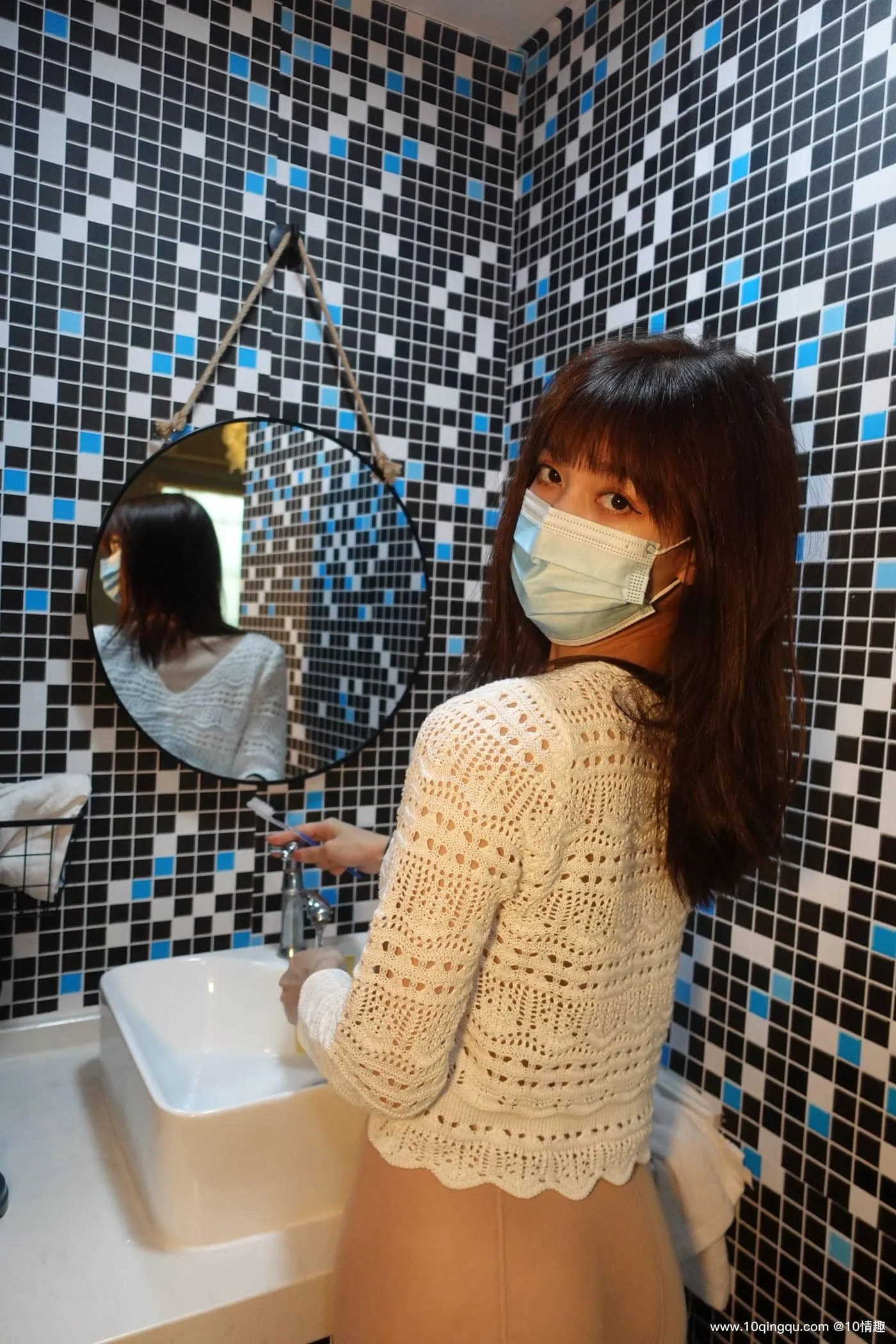 [ROSI口罩系列]2021.05.06 NO.1789[82P]插图