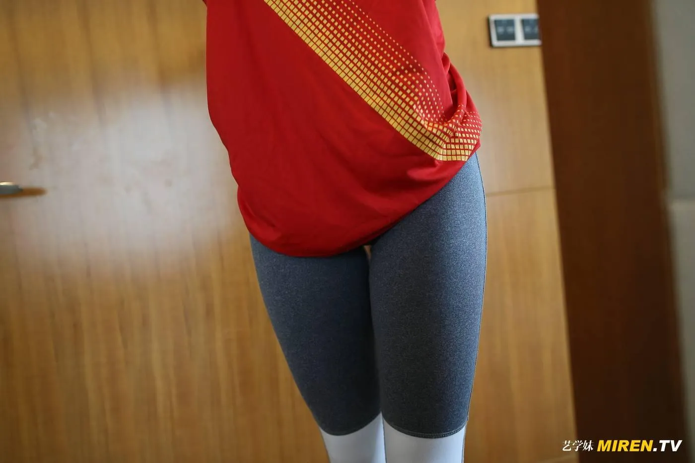 [ROSI艺学妹]2020.01.31 No.063[69P]插图1