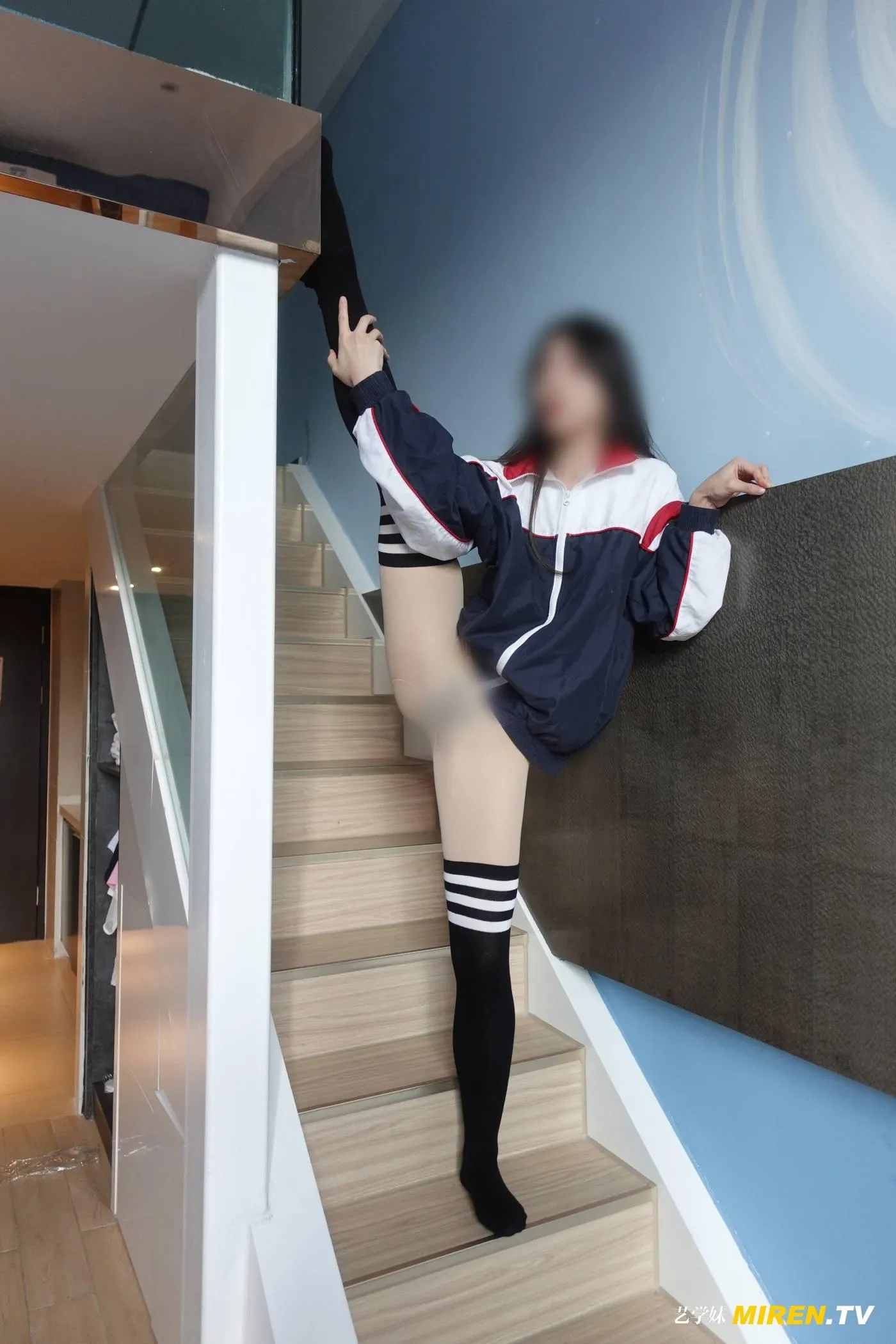 [ROSI艺学妹]2020.12.18 NO.207[51P]插图5