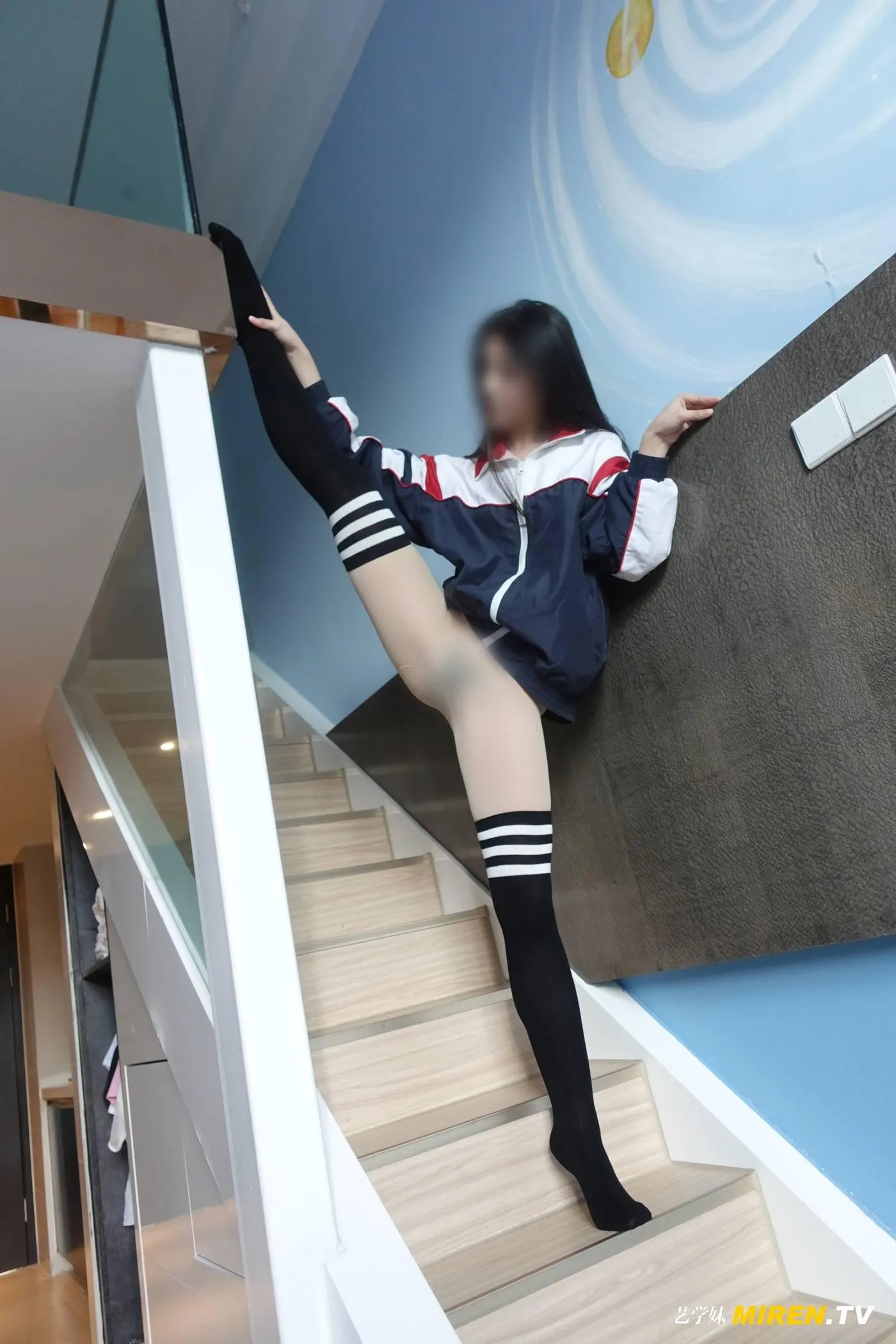 [ROSI艺学妹]2020.12.18 NO.207[51P]插图5