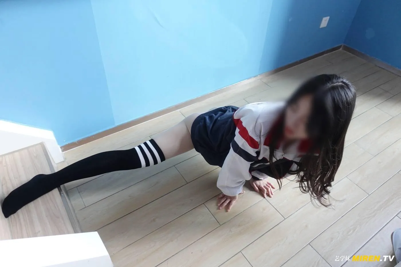 [ROSI艺学妹]2020.12.18 NO.207[51P]插图8