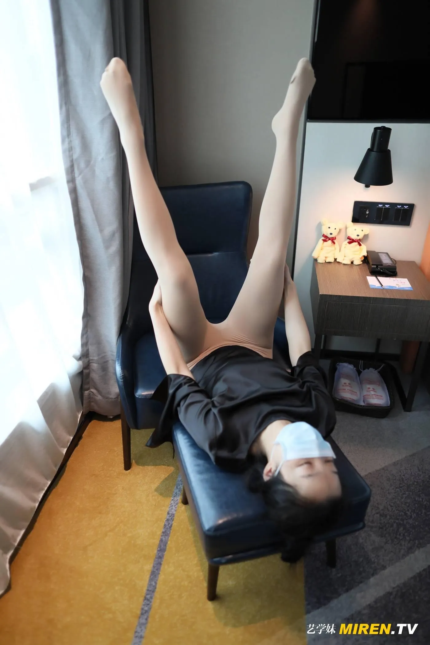 [ROSI艺学妹]2020.06.28 NO.141[74P]插图