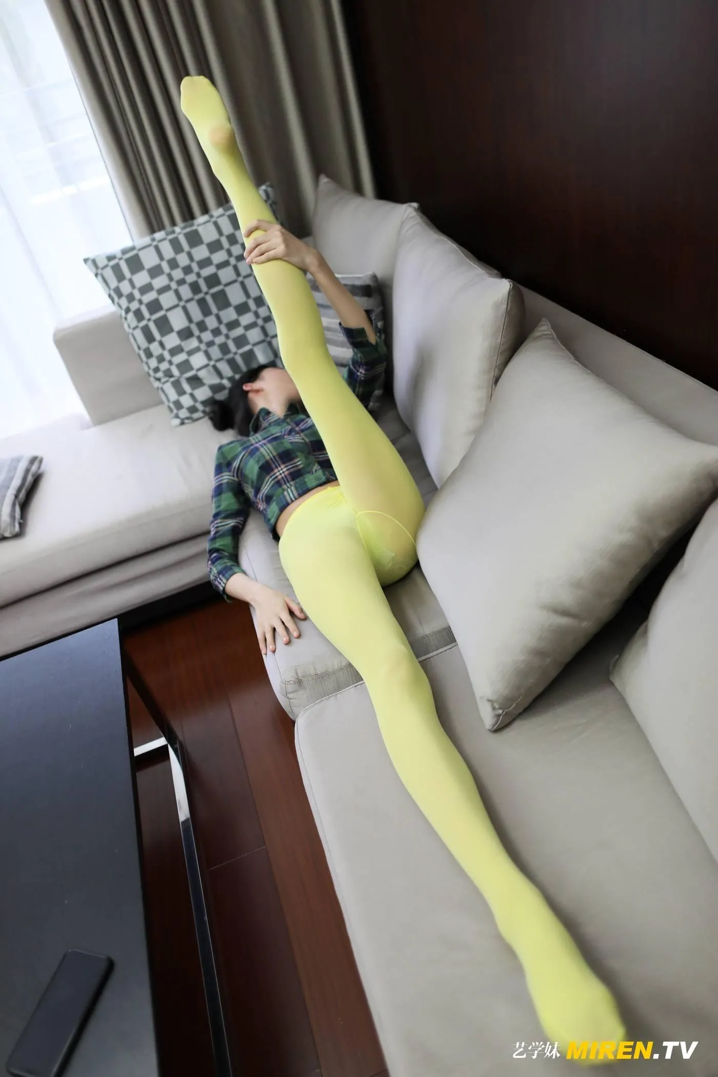 [ROSI艺学妹]2020.03.13 NO.096[43P]插图4