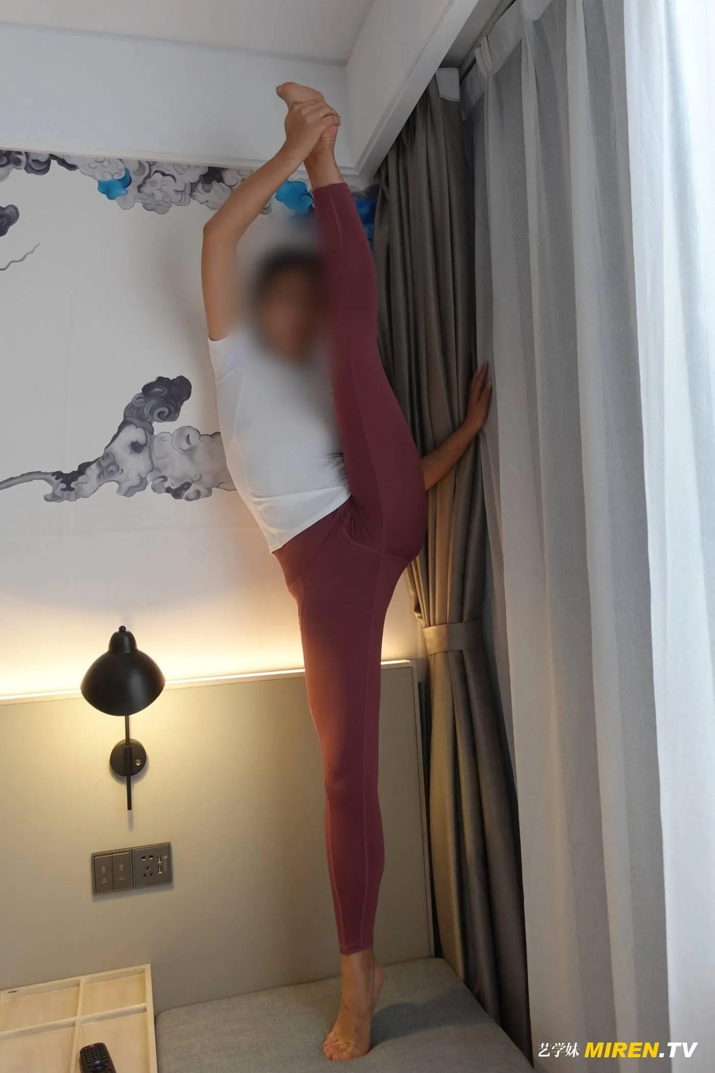 [ROSI艺学妹]2020.08.18 NO.175[56P]插图4